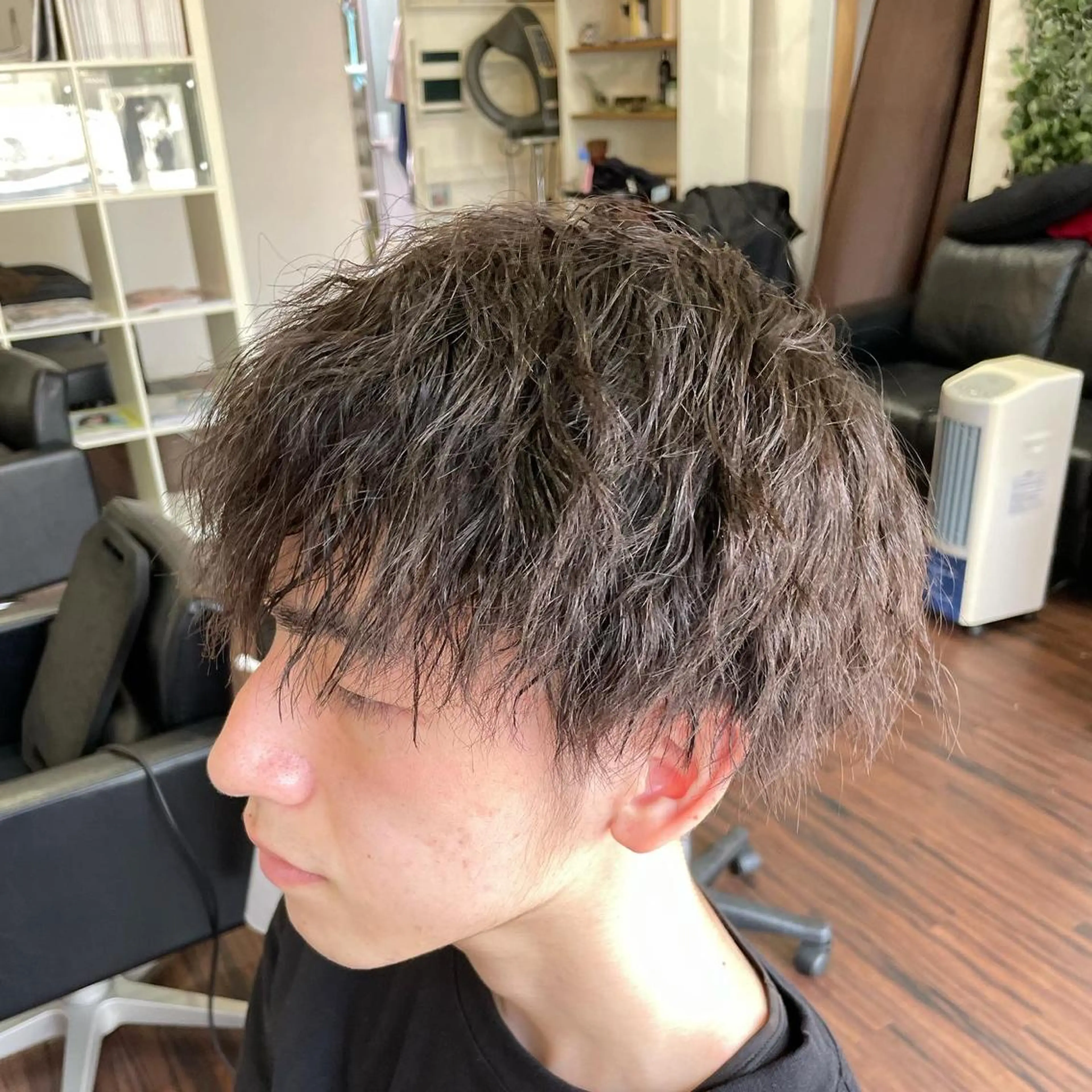 ショート SHINYA シンヤヘアーズのヘアスタイル