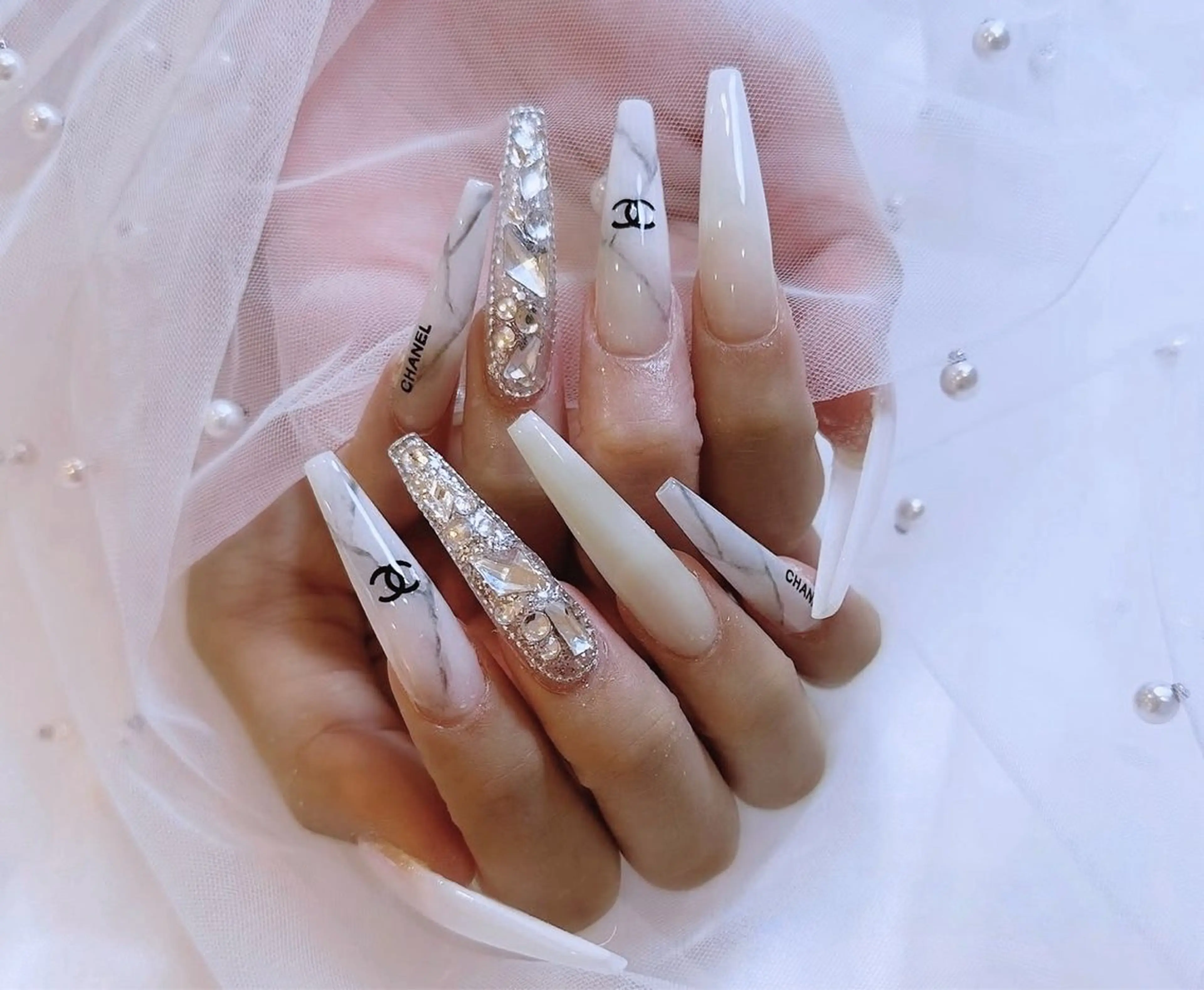 ネイル マルチュー所属・💎MARUCHU NAIL🎀のネイルデザイン