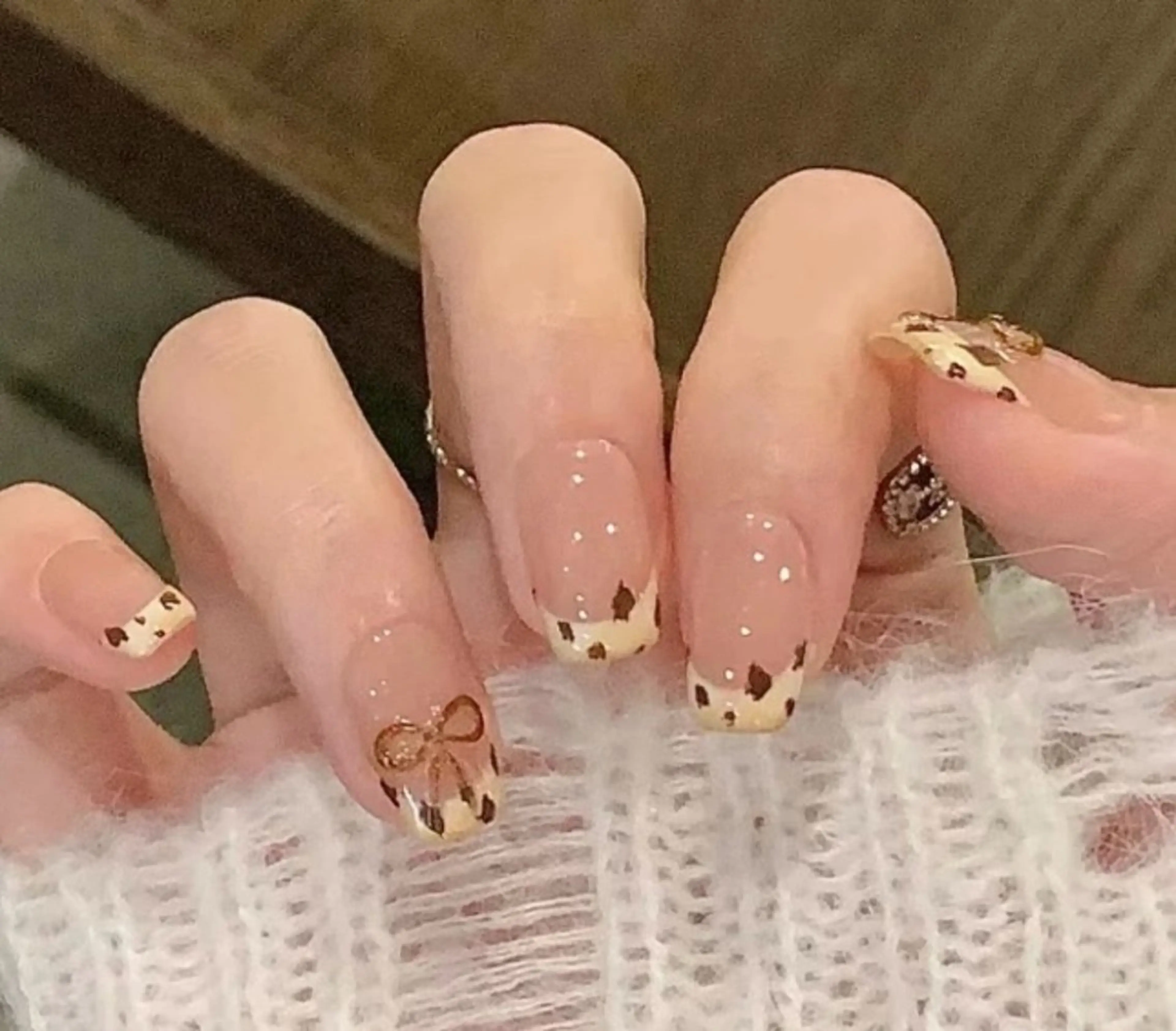 ネイル ハンドネイル H3 Nail Tsuki🦋💙のネイルデザイン