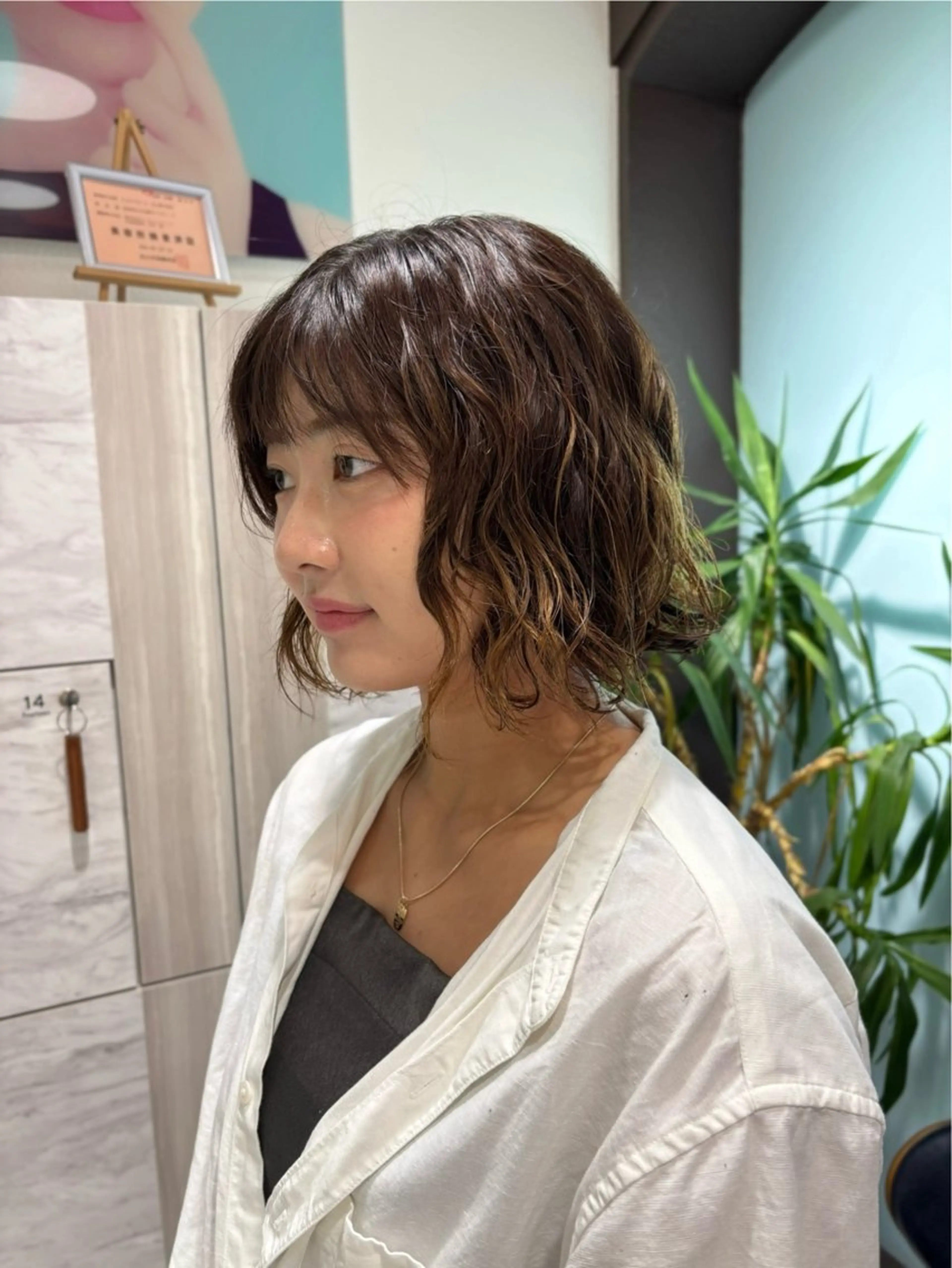 ミディアム パーマ ミディアムパーマ ボブ 小手巻きパーマ/毛流 れパーマ/RYUTOのヘアスタイル