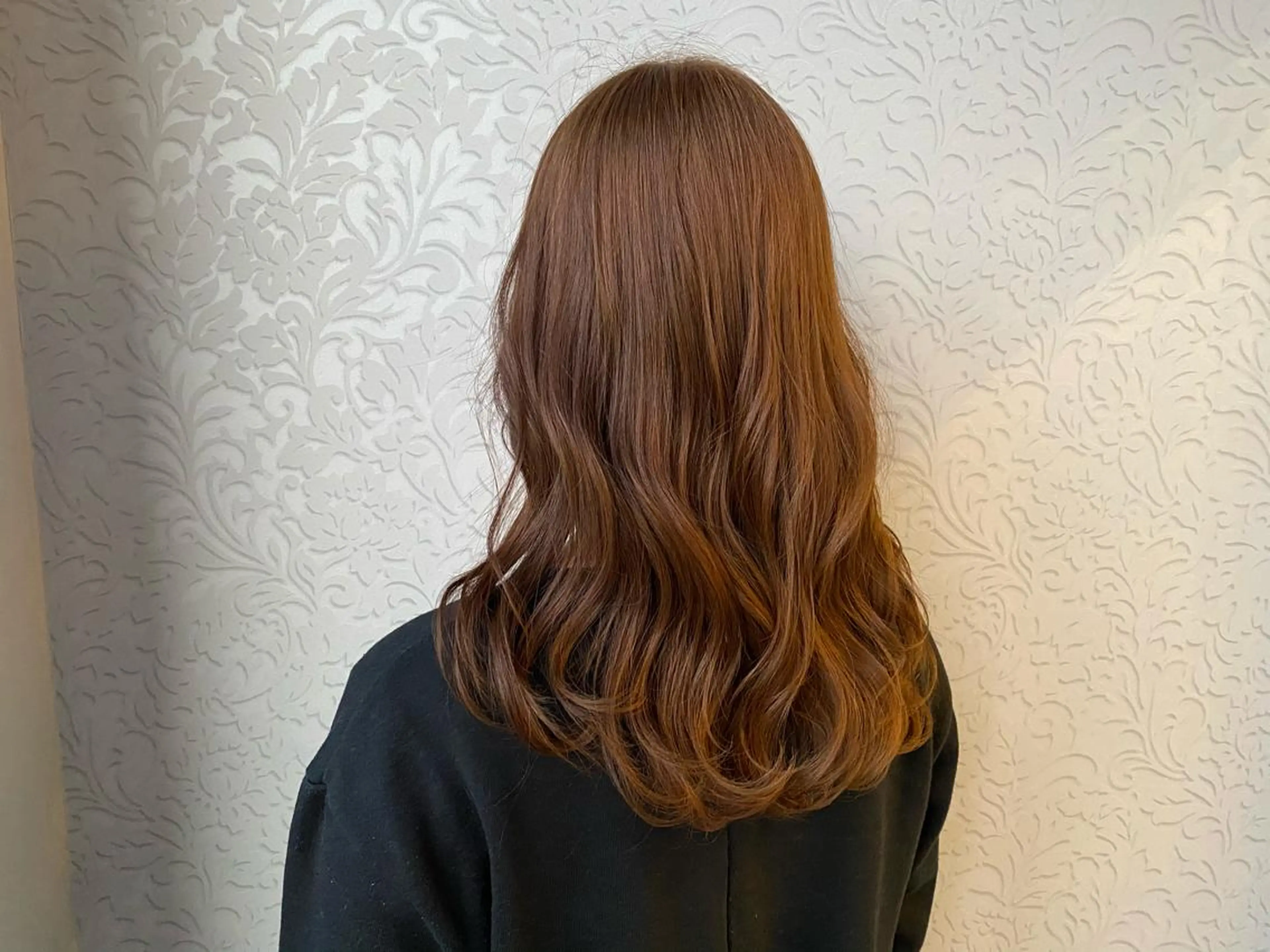 セミロング カラー ブリーチ ブリーチなしカラー 韓国風ヘア PETZjasmine所属・顔周りカット/透明感 カラー🤍大塚蛍のヘアスタイル