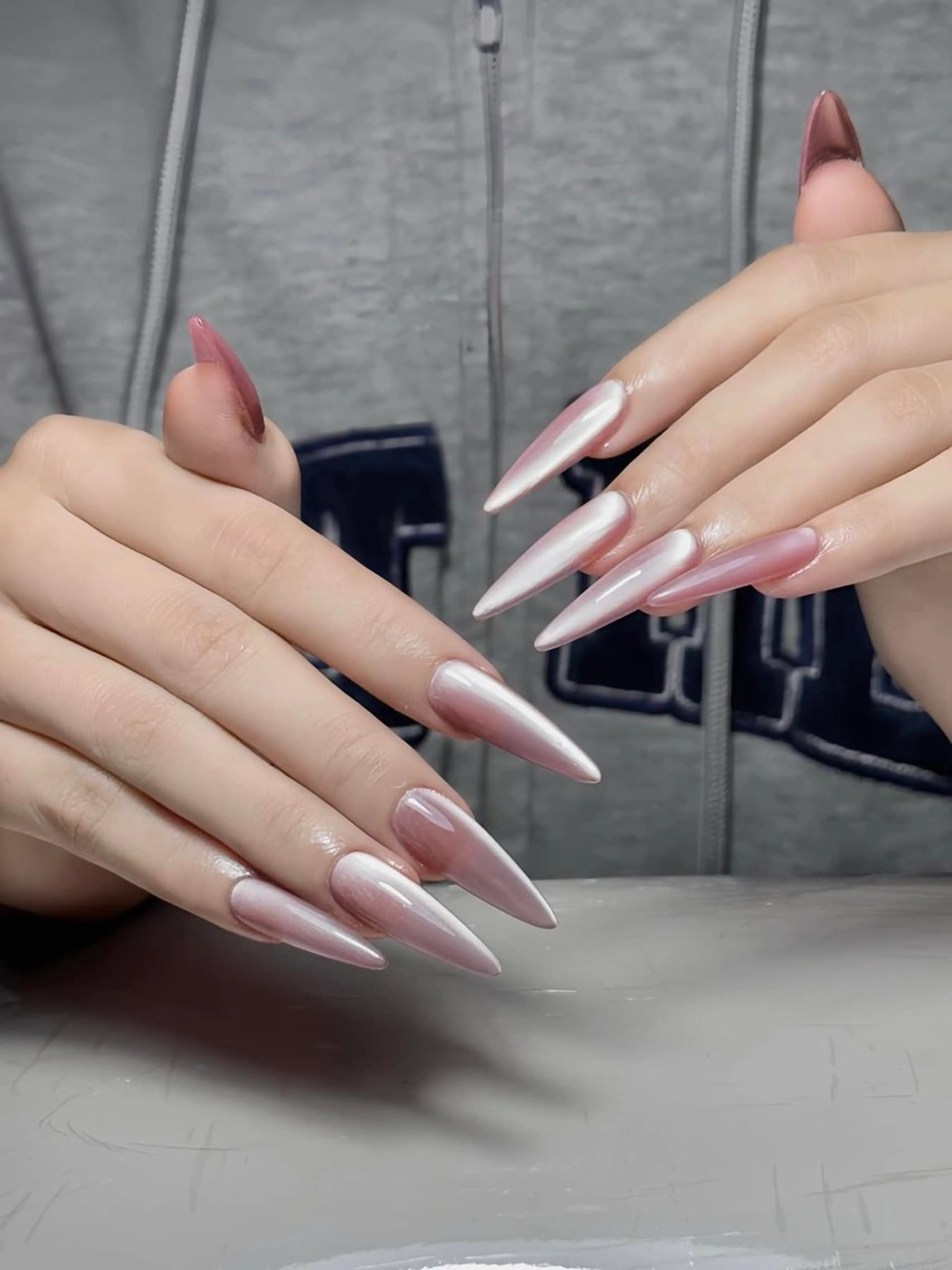 ネイル 韓国ネイル 持ち込み ニュアンスネイル ワンホンネイル ハンドネイル かおり 奏のネイルデザイン