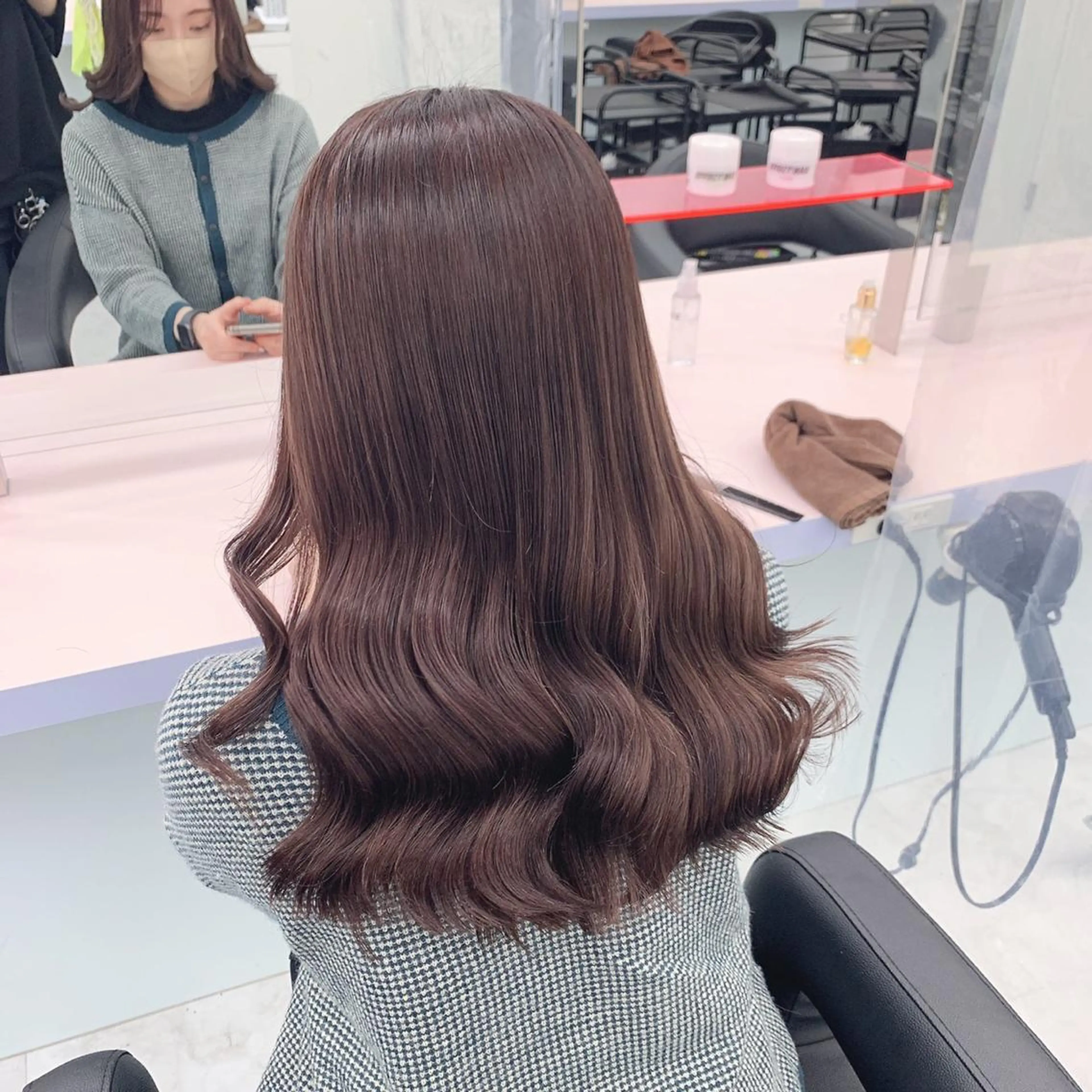 ロング カラー ヘアカラー トリートメント ヘッドスパ ヘアセット お客様満足No.1 🌈Neneのヘアスタイル