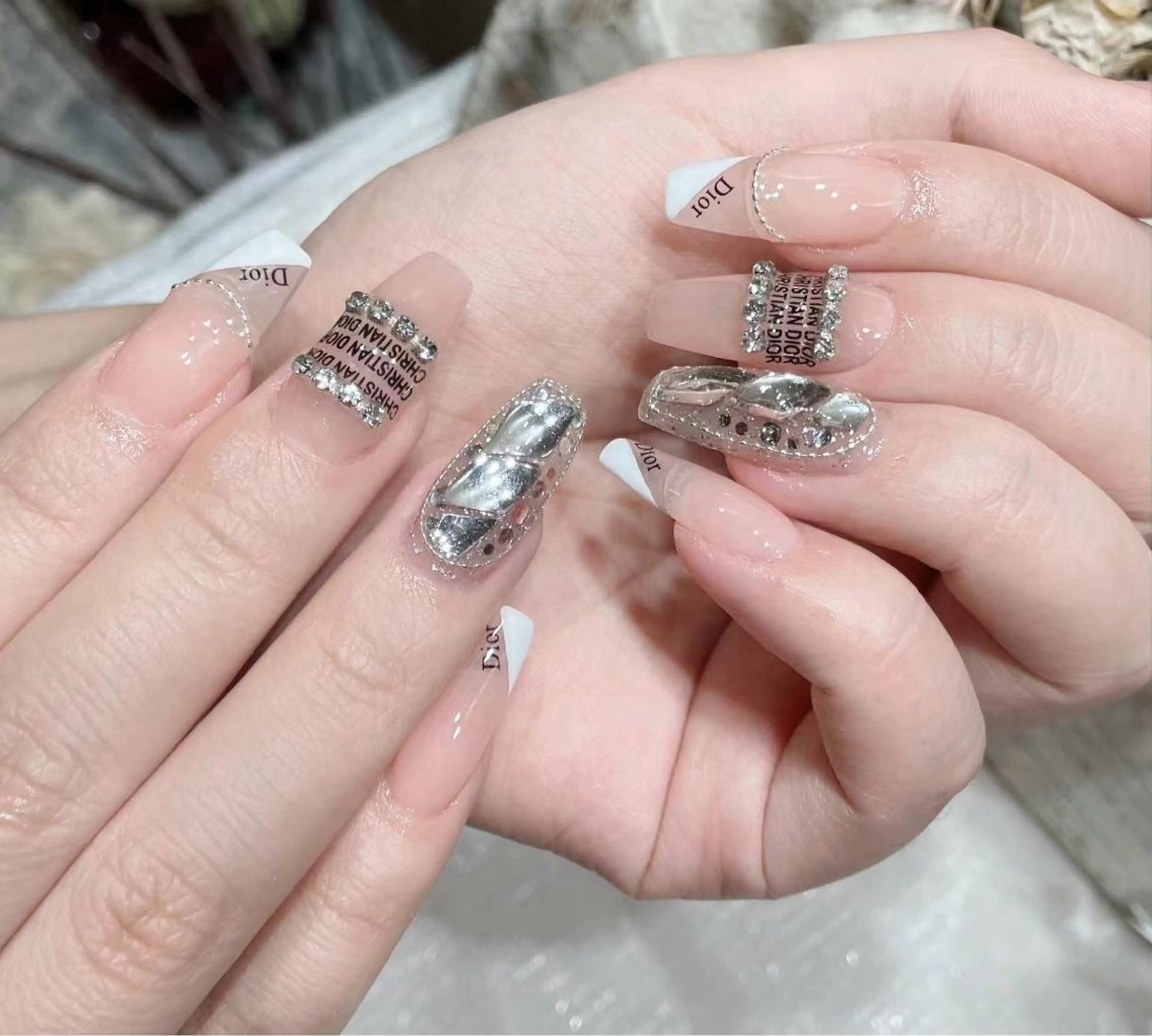ネイル NANA  nailsalon 西川口店所属・NANAネイルサロン 【フィルイン導入店】のネイルデザイン