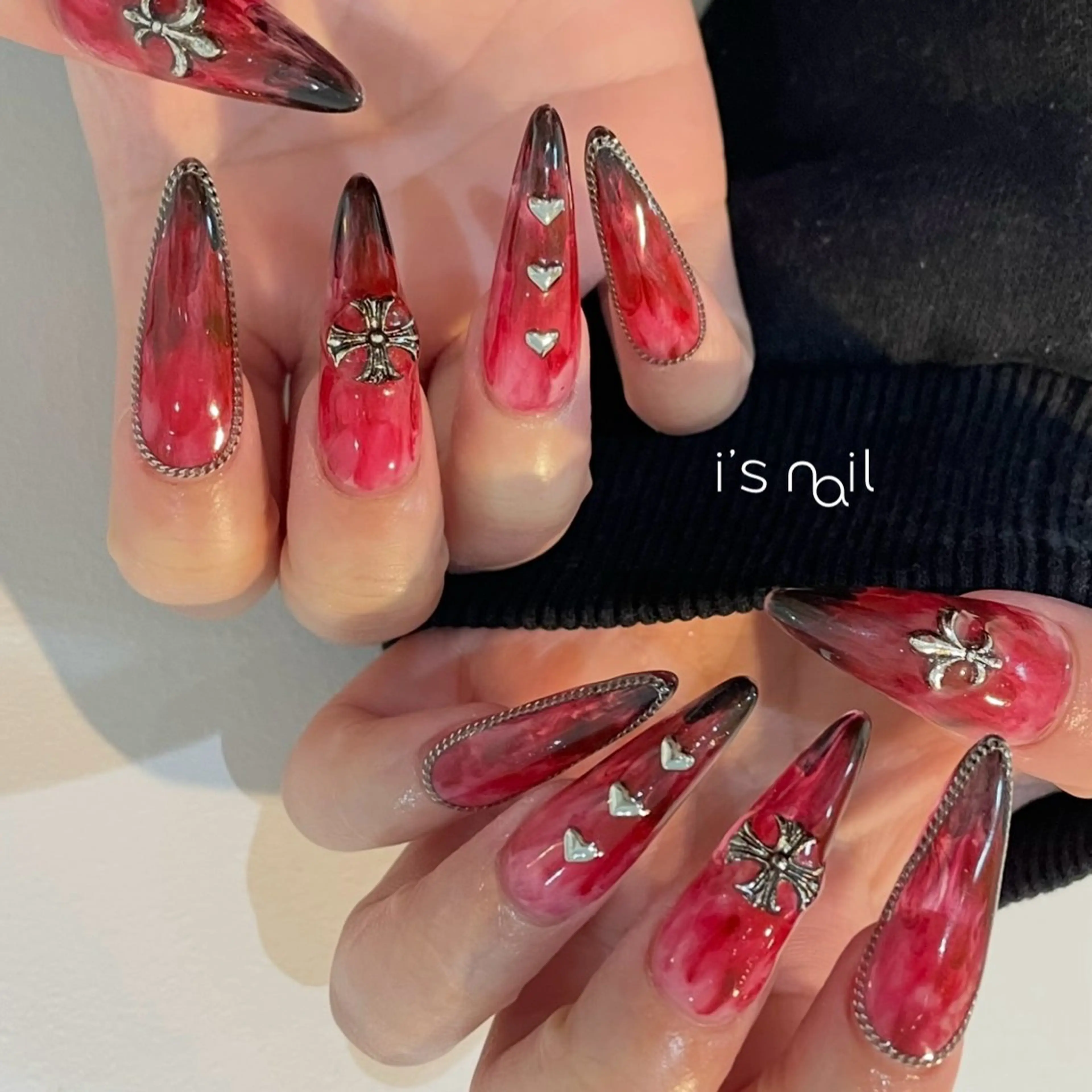 ネイル アートネイル スカルプネイル i's nail 〈アイズネイル〉のネイルデザイン