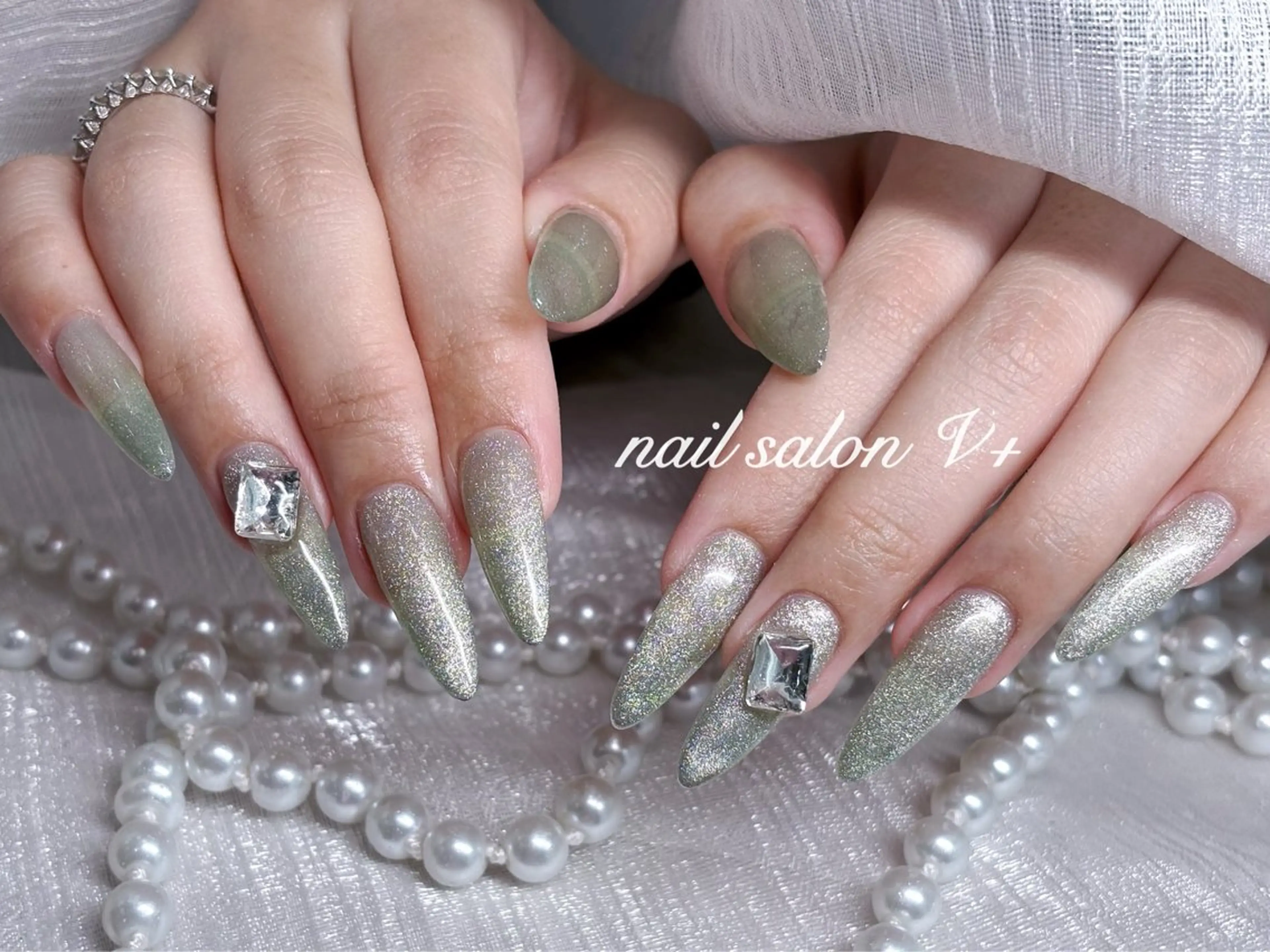 ネイル ハンドネイル Nailsalon Vi+ももか🩷のネイルデザイン