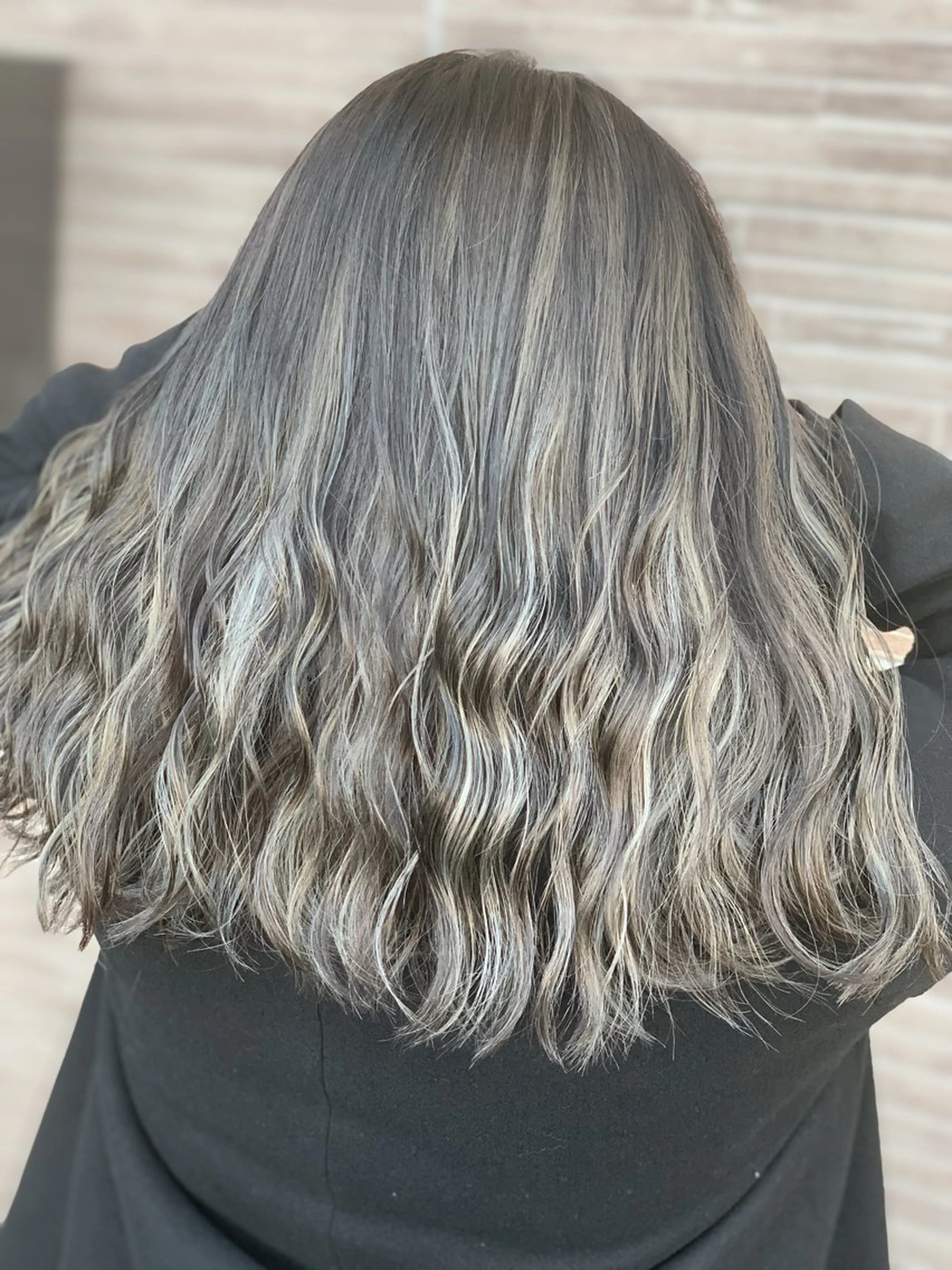 セミロング セミロングパーマ ボブ ハイライト 髪質改善 韓国風ヘア カット ヘアカラー トリートメント ank classic hair【アンククラシックヘアー】所属・ハイライト職人撮影 モデル募集！齋藤祐哉のヘアスタイル