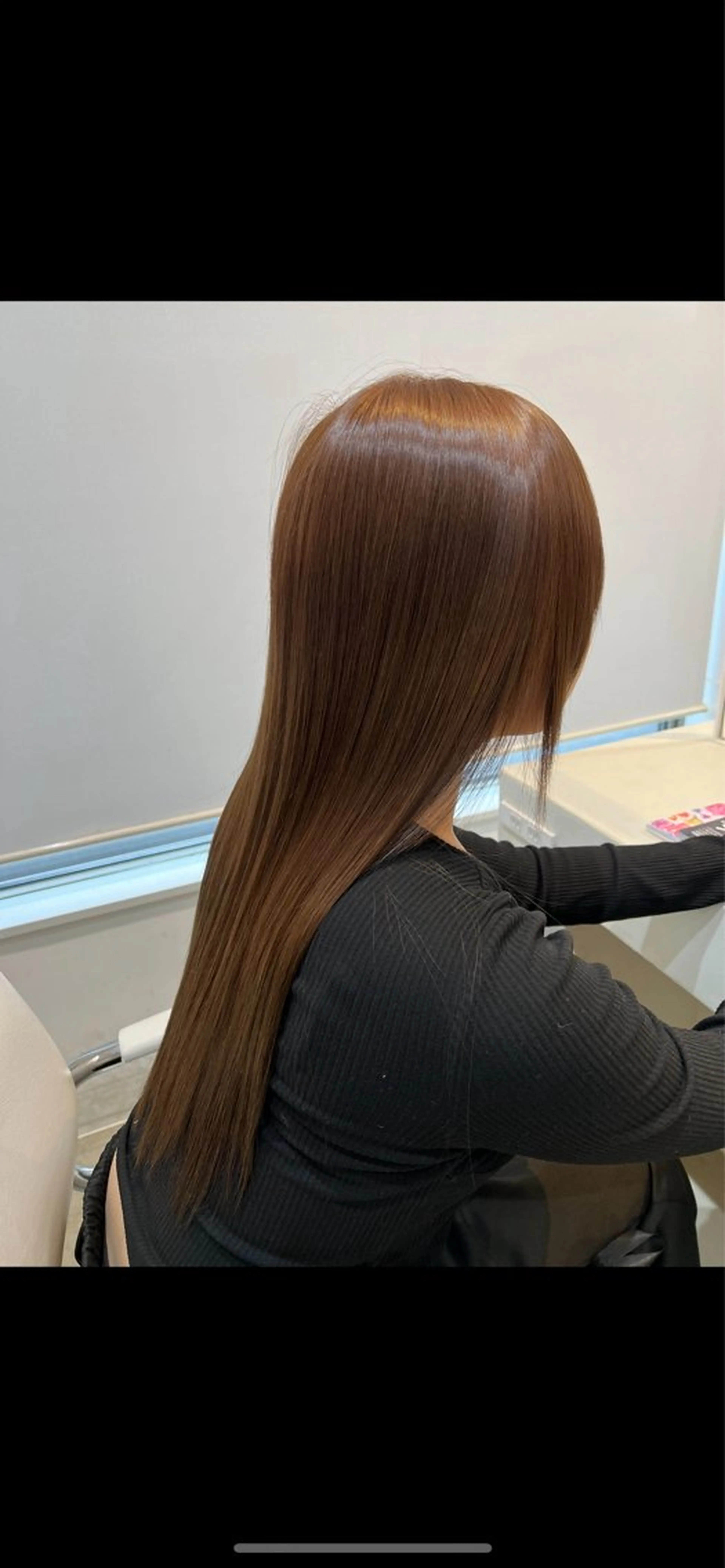 ロング ロング カット ヘアカラー トリートメント un ジュリアのヘアスタイル