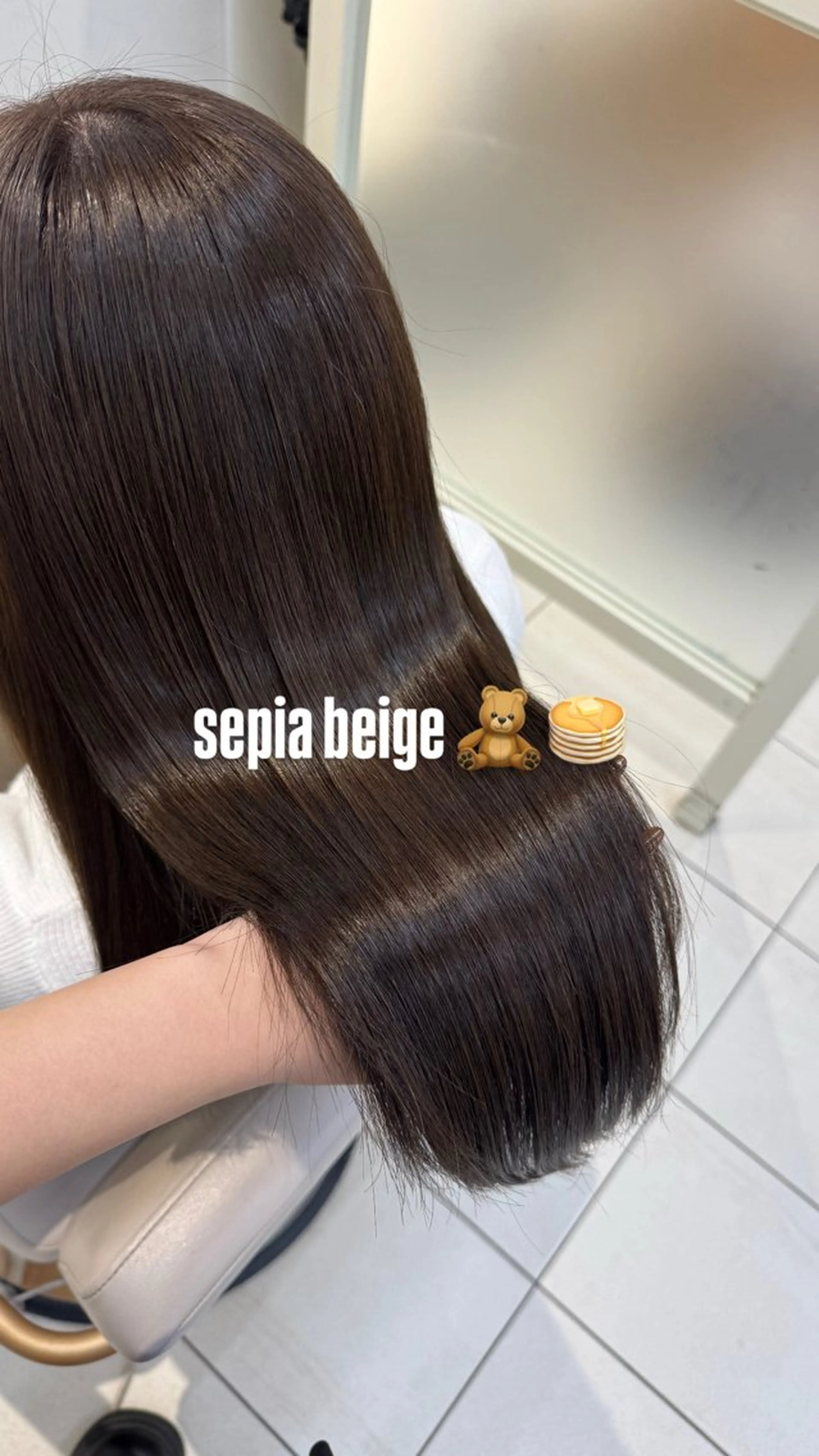 セミロング ヘアカラー 🤍透明感×ツヤ髪 / Saki🤍のヘアスタイル