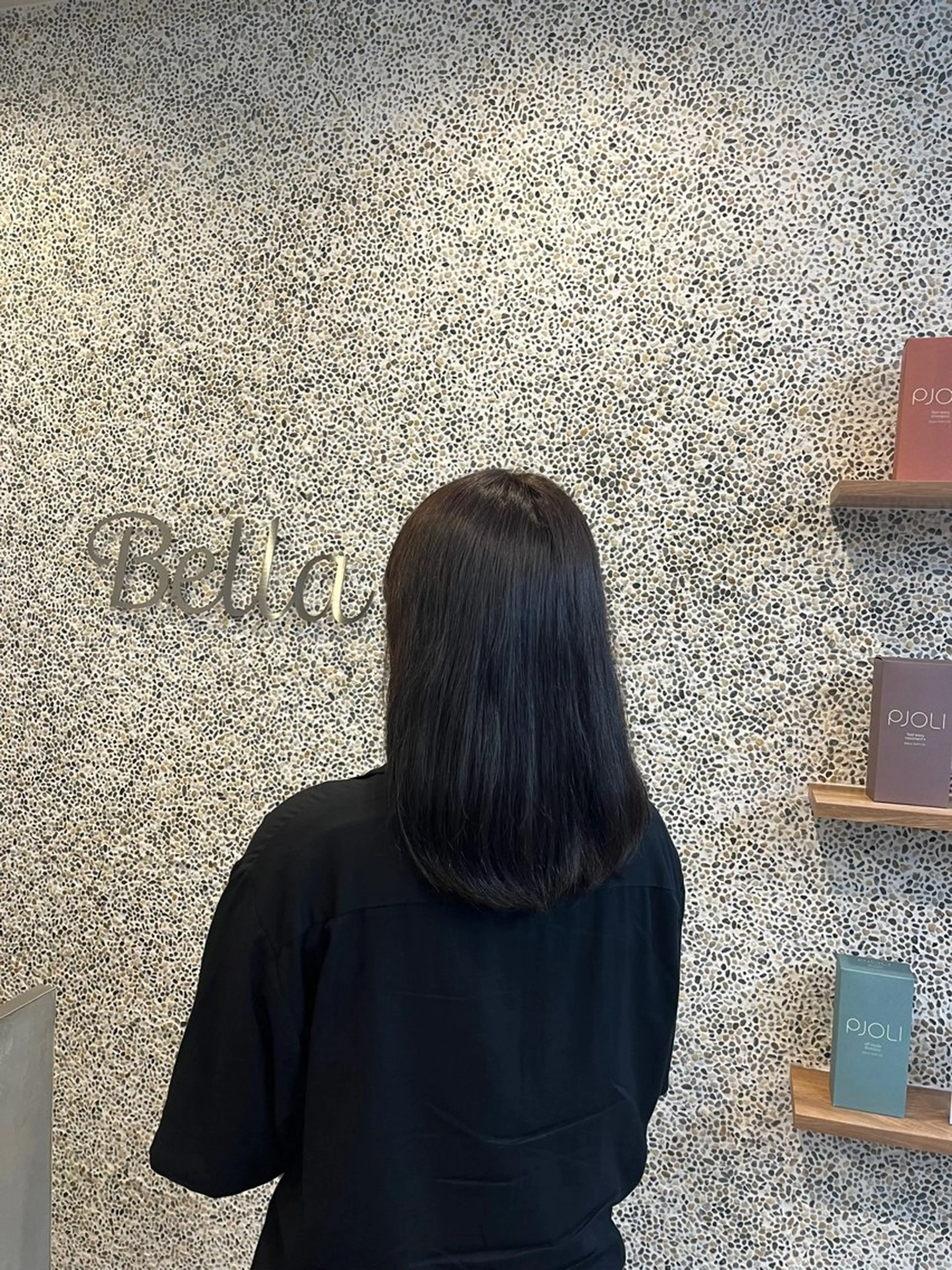 カラー BRAVE kashiwa east 柏東口所属・🐣無料カット🐣 こばやし なおのヘアスタイル