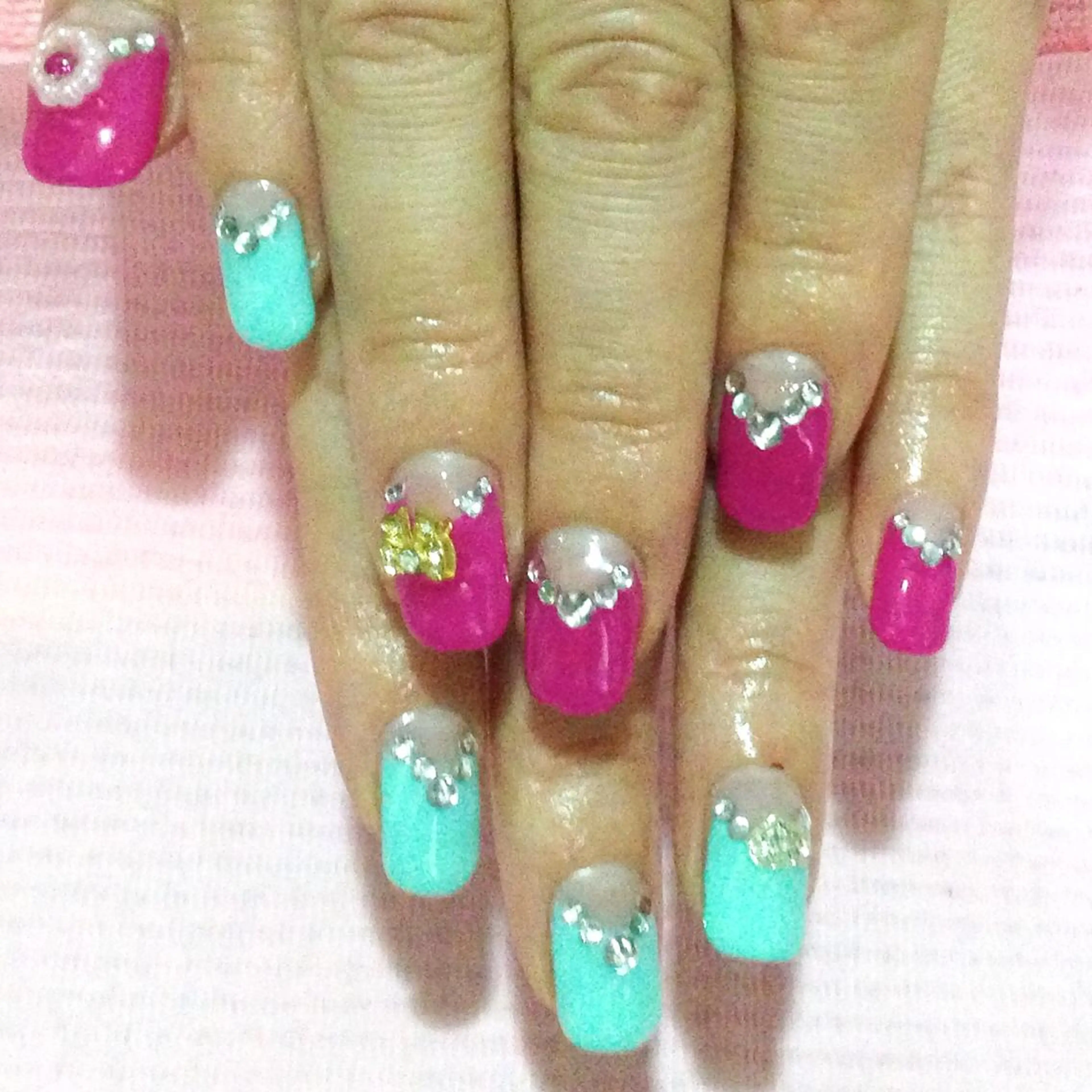 ネイル ハンドネイル 管 裕子(日本人)のネイルデザイン