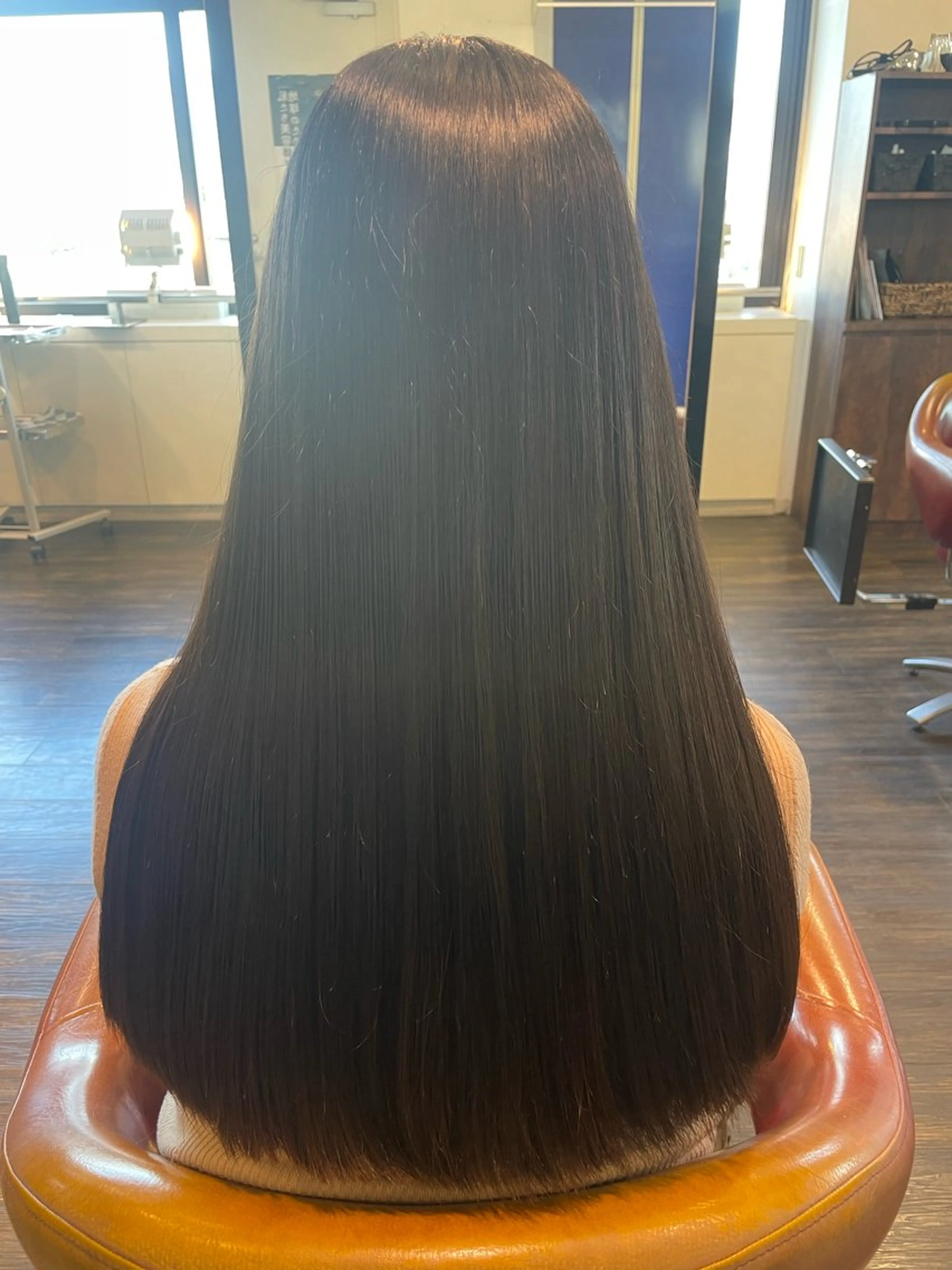 ロング ロング カット 佐藤 綾郁のヘアスタイル