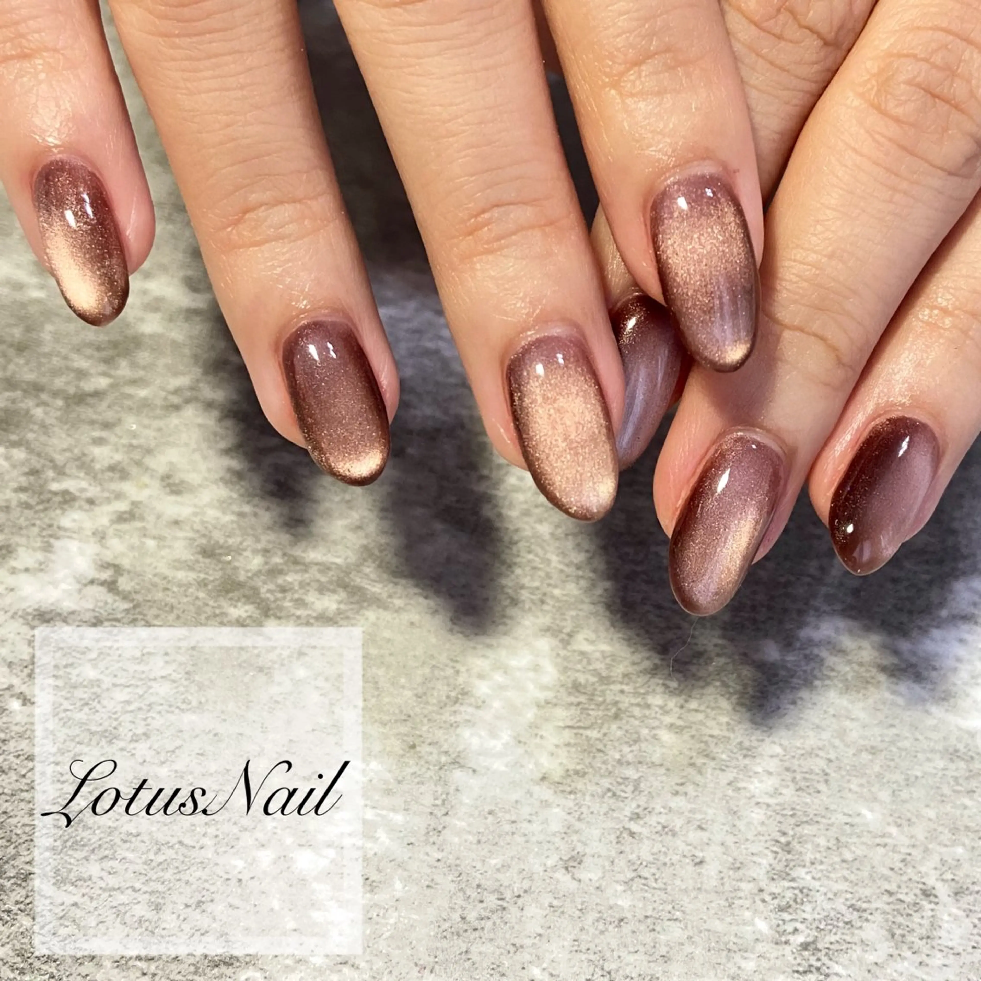 ネイル マグネットネイル ハンドネイル Lotus Nailのネイルデザイン