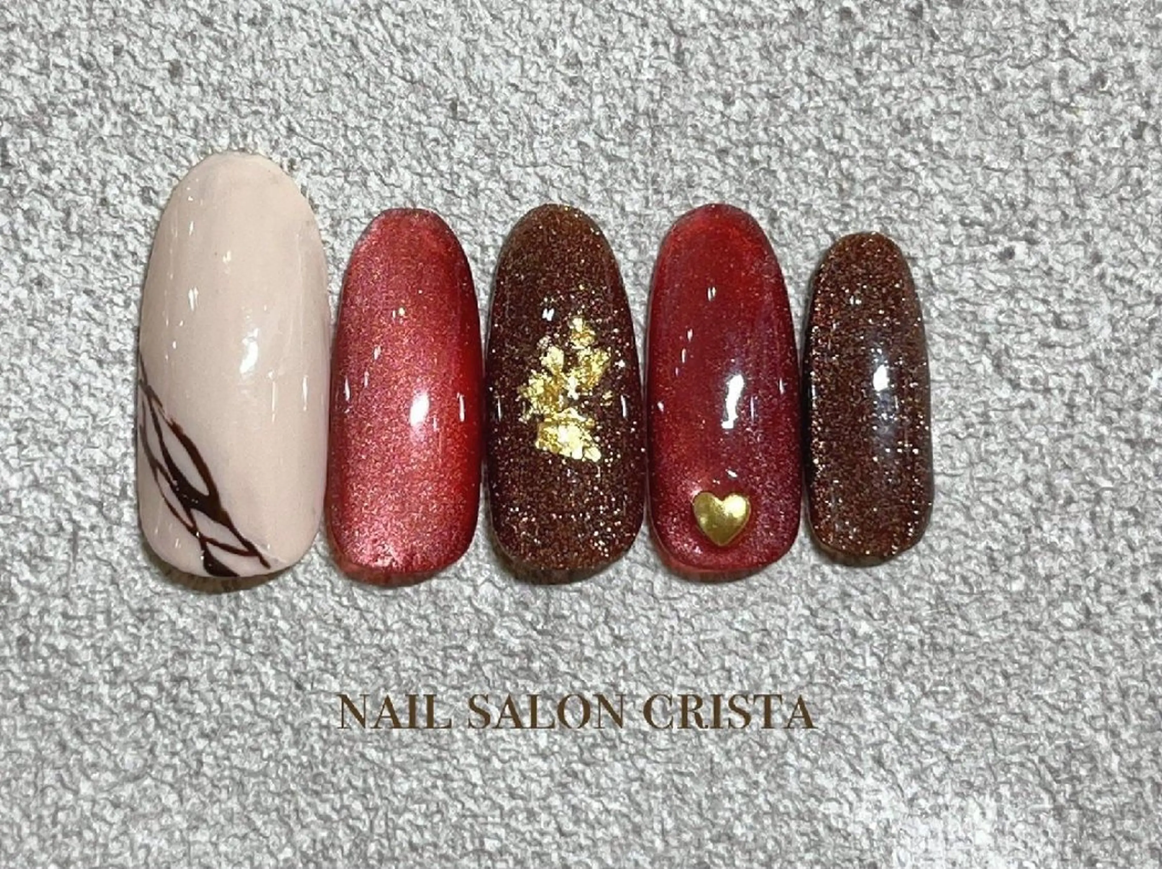 ネイル マグネットネイル バレンタイン ハンドネイル NaiI Salon CRISTAのネイルデザイン