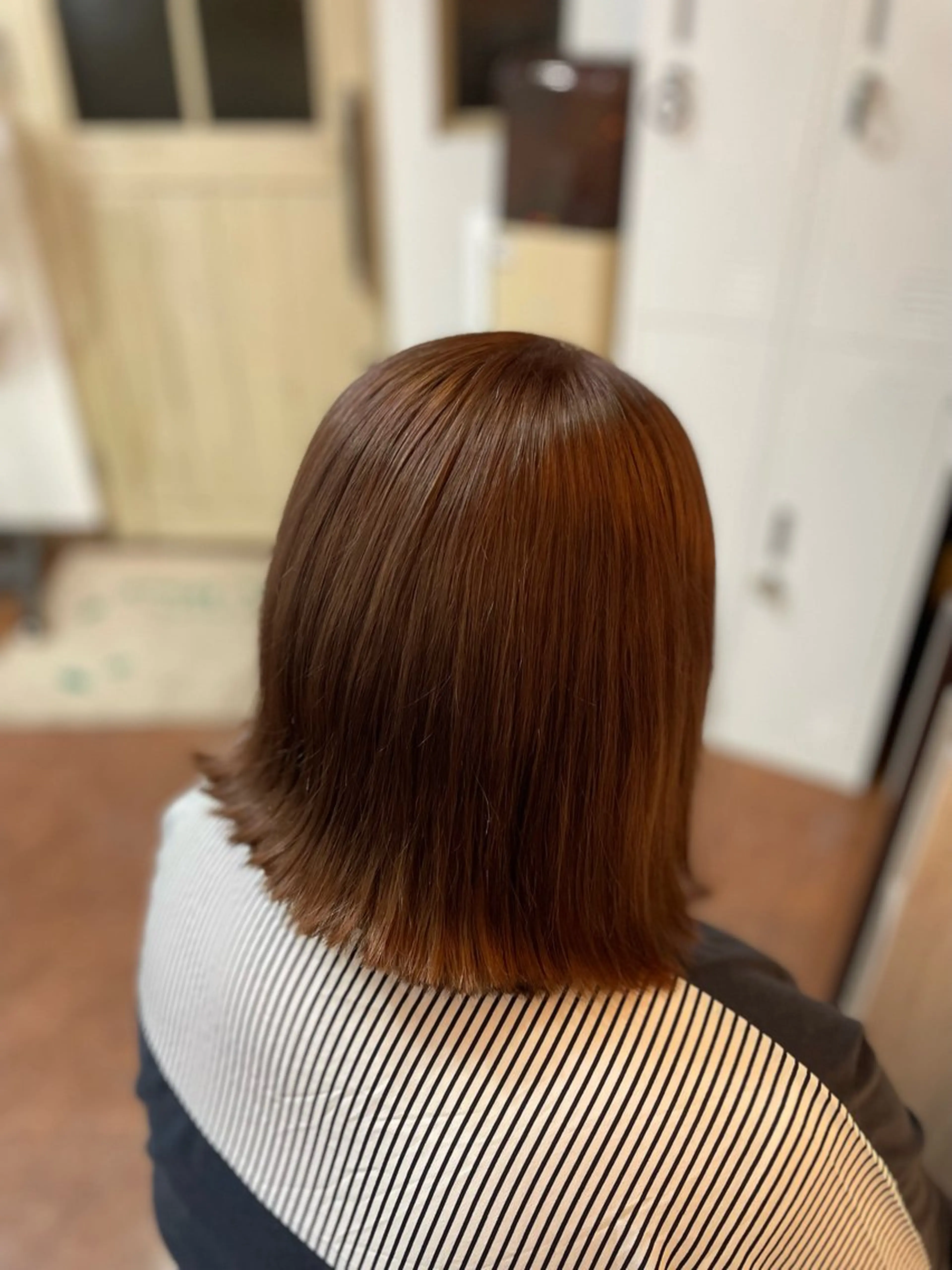 ミディアム カラー ヘアカラー 馬越 優のヘアスタイル