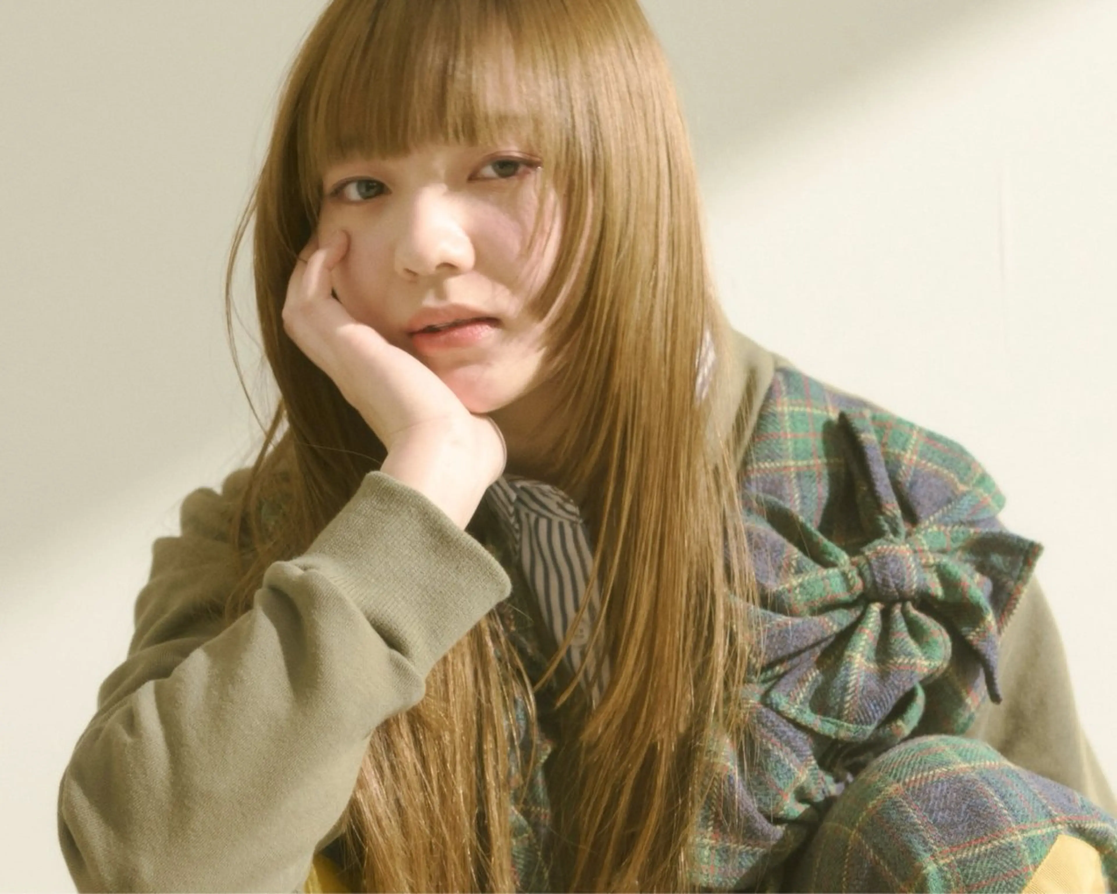 ロング カラー HIKARIS 相川所属・ウチダ ユウヤのヘアスタイル