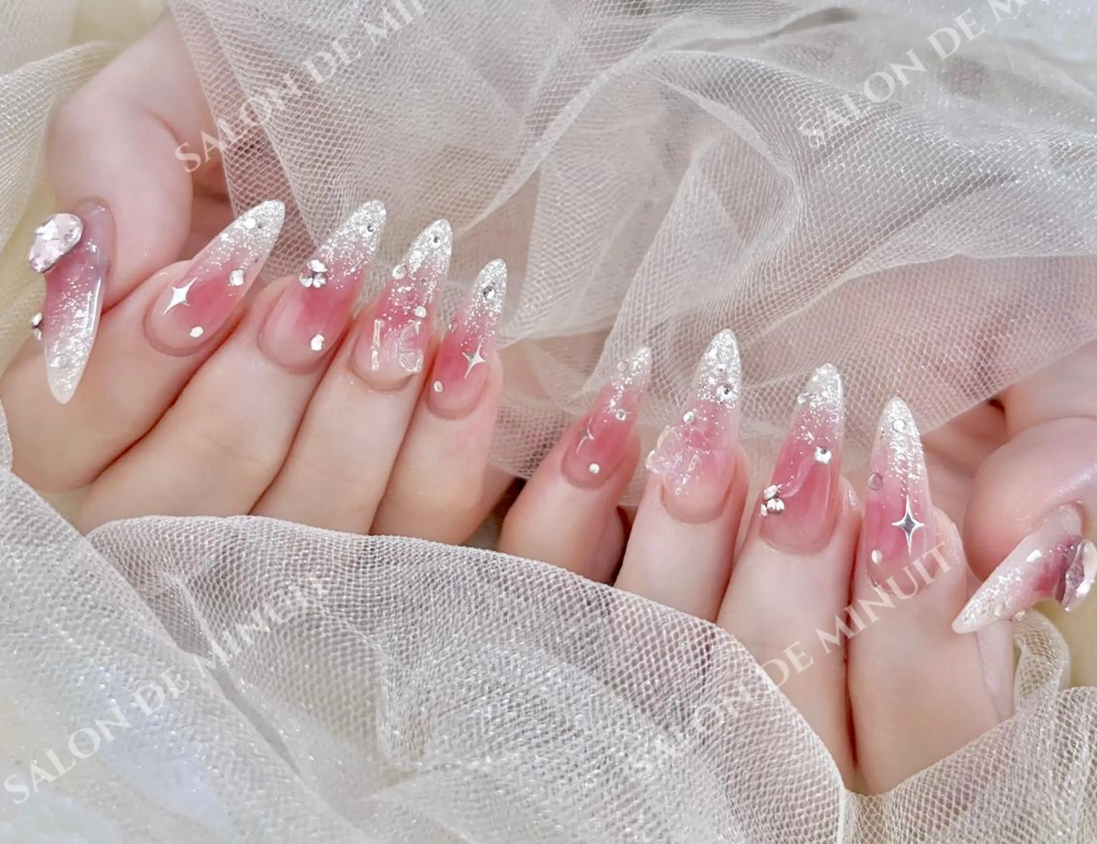 ネイル ハンドネイル ハンドケア Salon de Minuit🦩のネイルデザイン