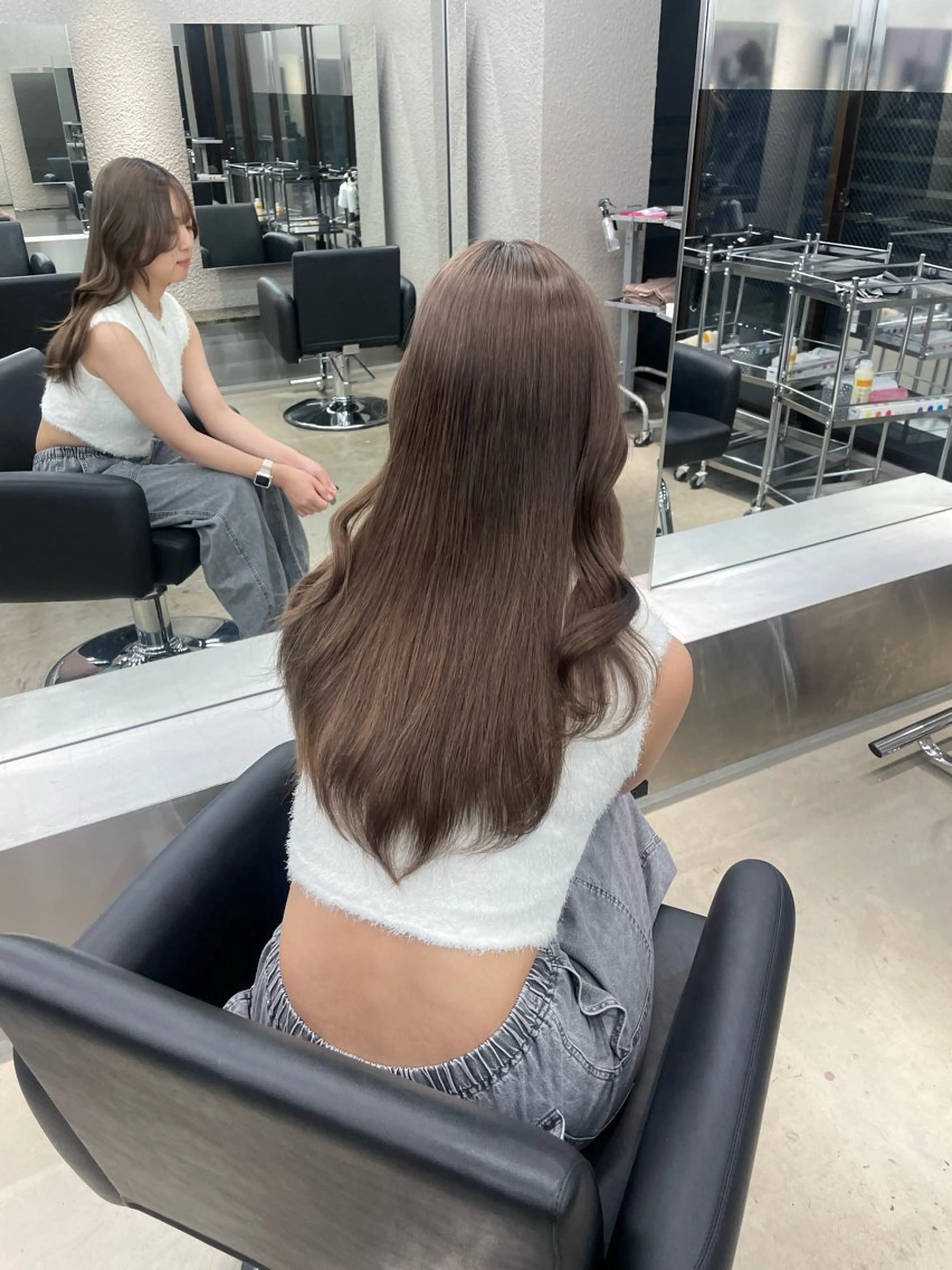 ロング カラー ベージュカラー ブリーチ ブラウンカラー ミルクティーベージュ 名古屋栄♡PELE/ ブリーチ/ハイトーンのヘアスタイル