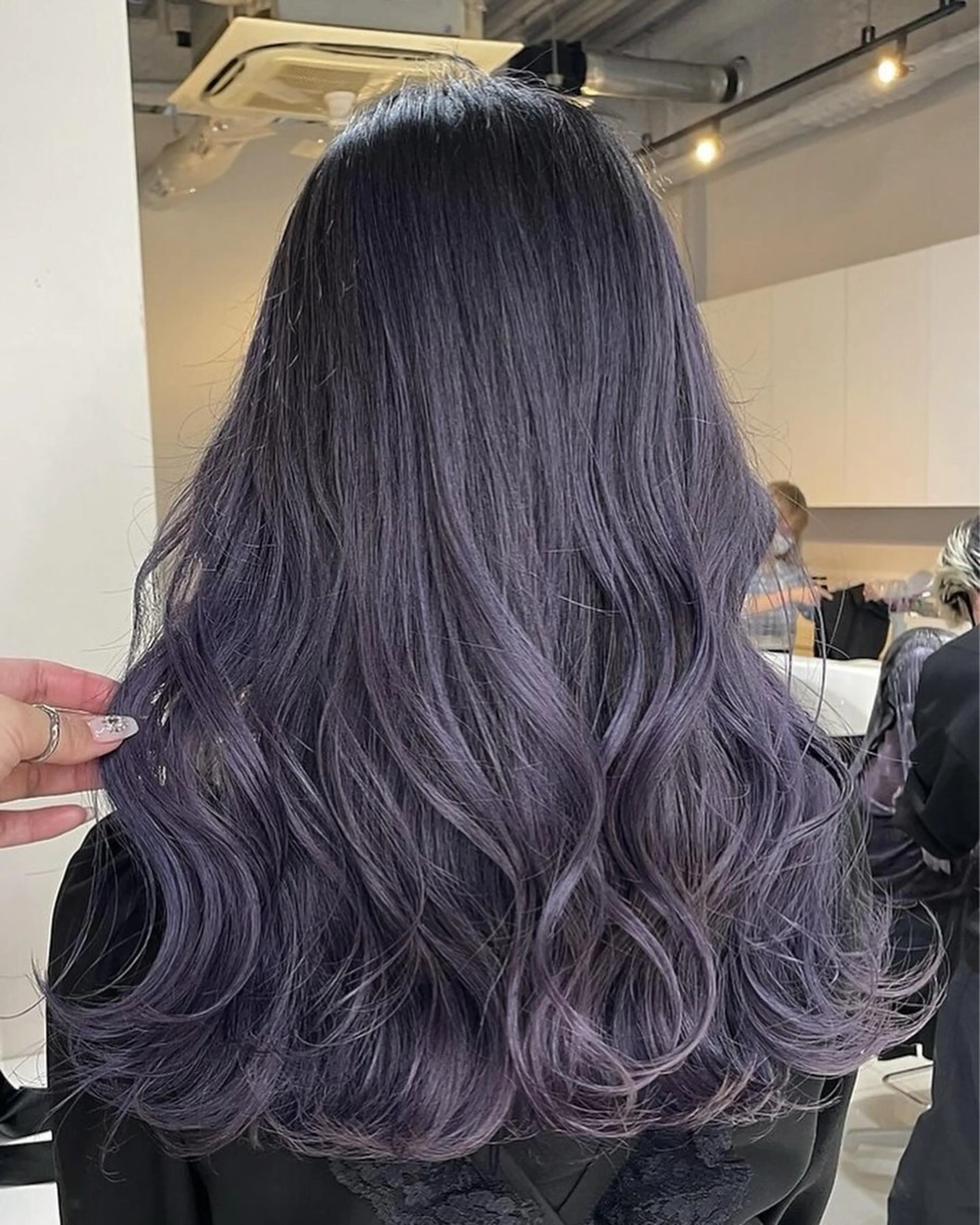 ロング レイヤーカット カット ヘアカラー トリートメント ヘアセット Rikuto/原宿 /バレイヤージュのヘアスタイル