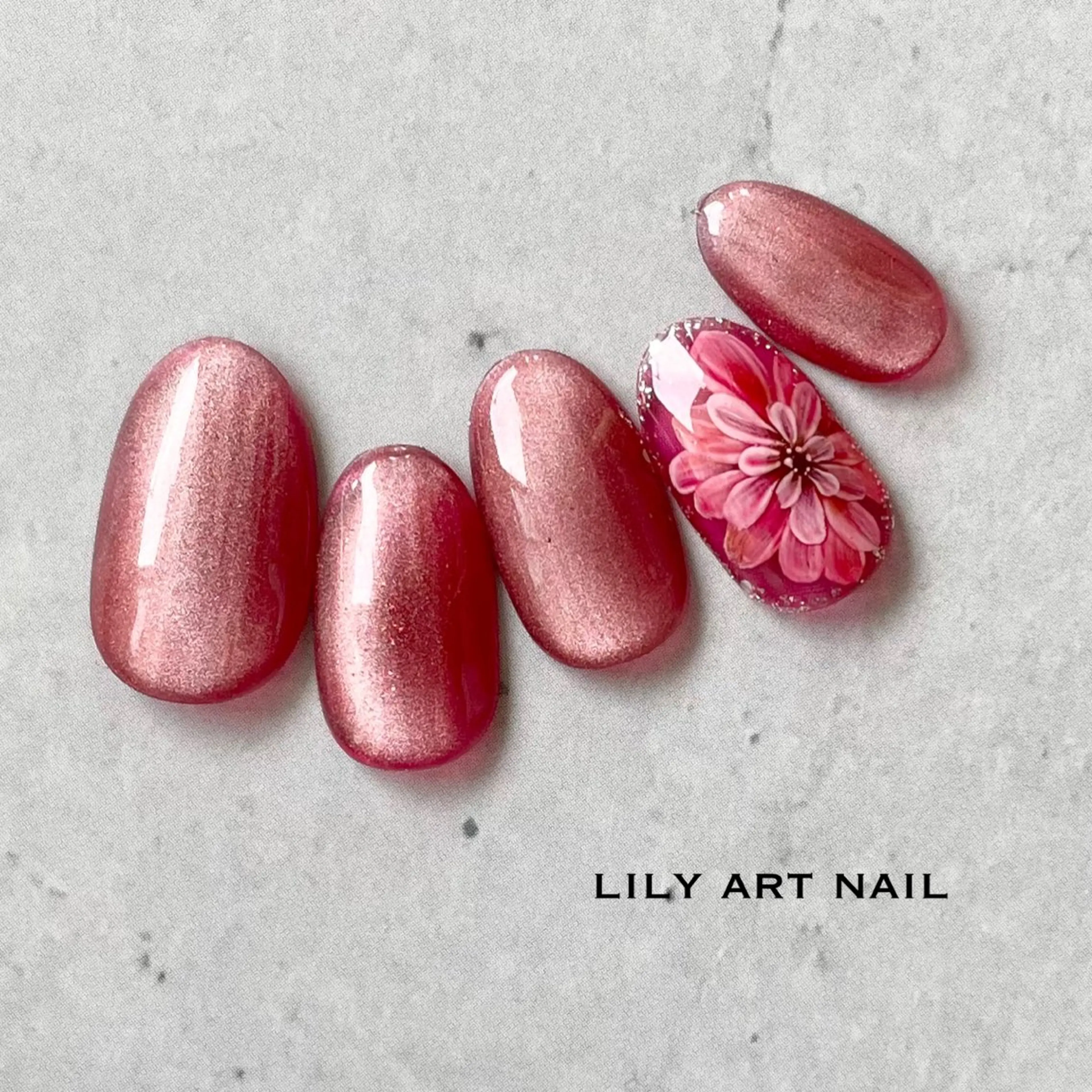 ネイル ハンドネイル LILY  ART NAILのネイルデザイン