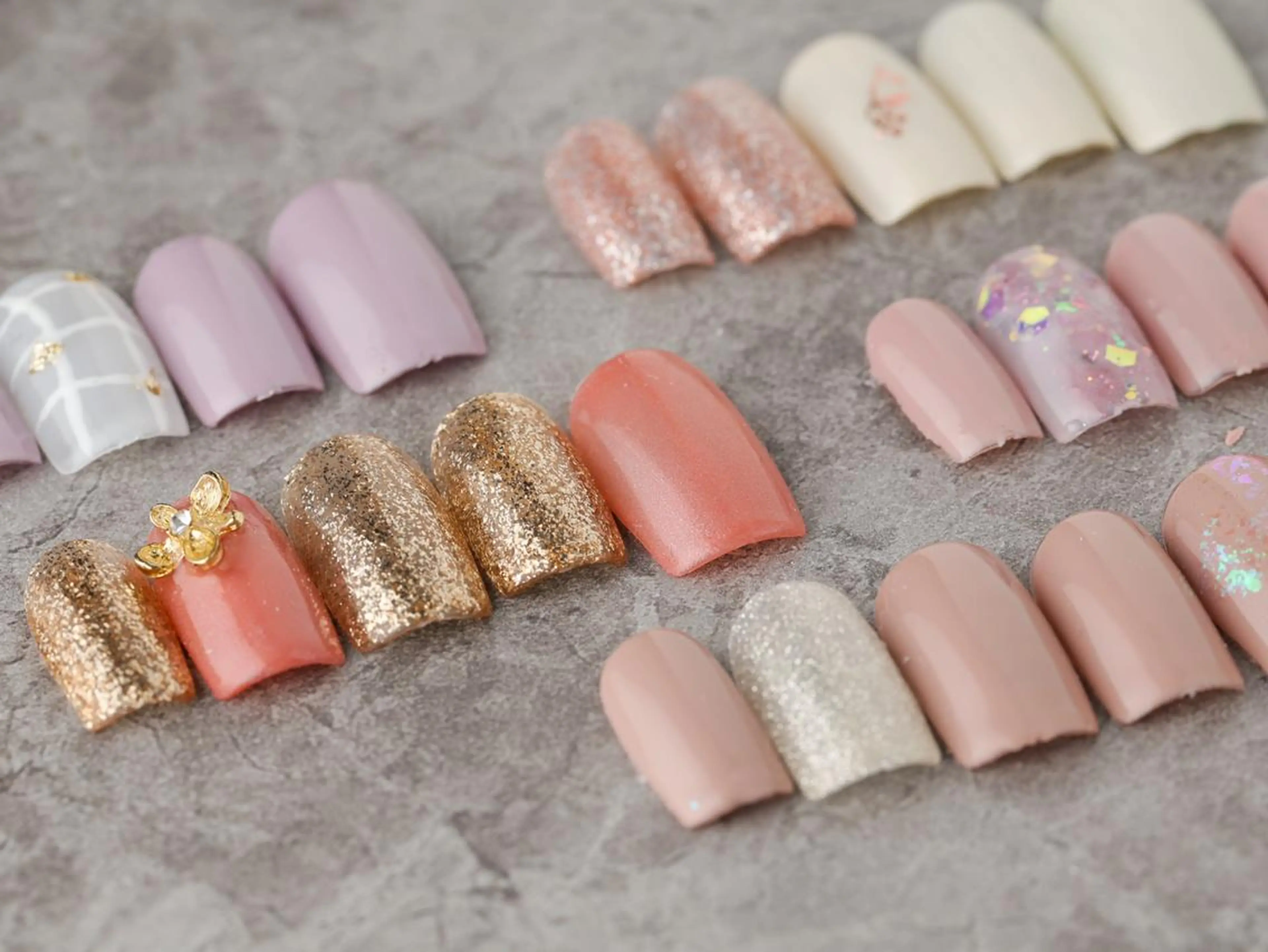 ネイル フットネイル 韓国ネイル ニュアンスネイル シンプルネイル ハンドネイル Nail Salon Lindaのネイルデザイン