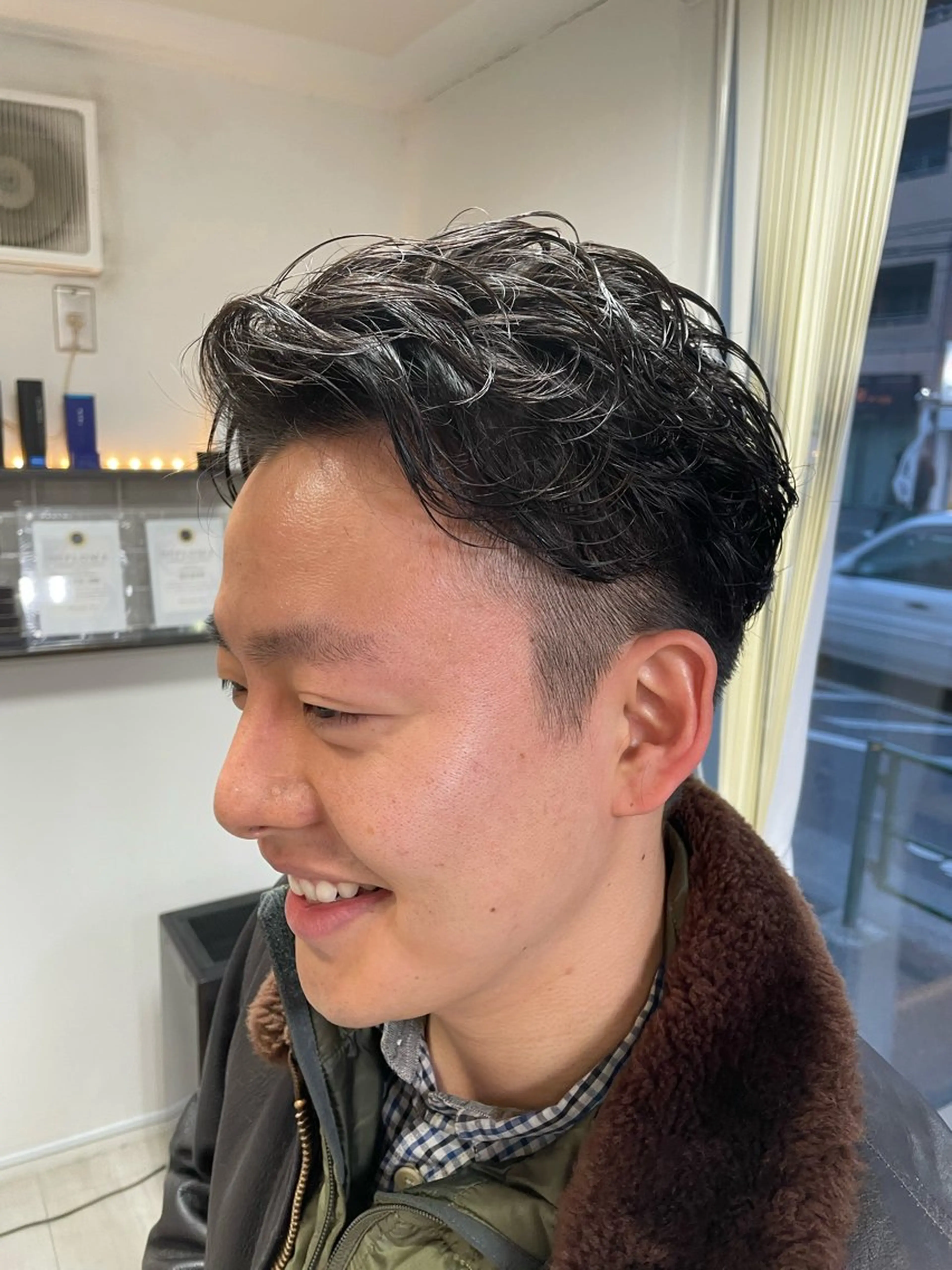 メンズ ビジネス メンズパーマ 刈り上げ 中野 健人のヘアスタイル