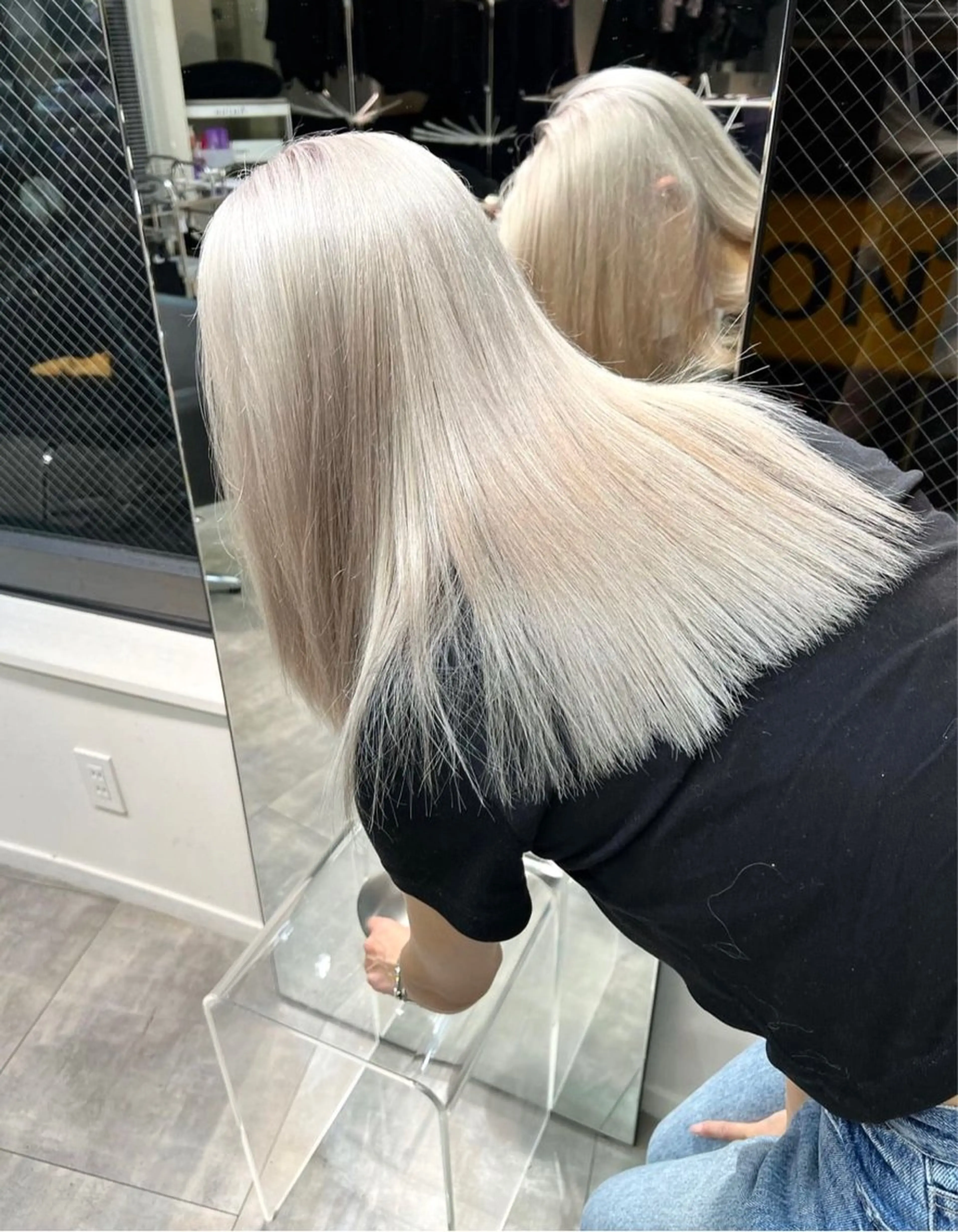 ロング ヘアカラー トリートメント 大阪ヘアカラー ブリーチmarinaのヘアスタイル