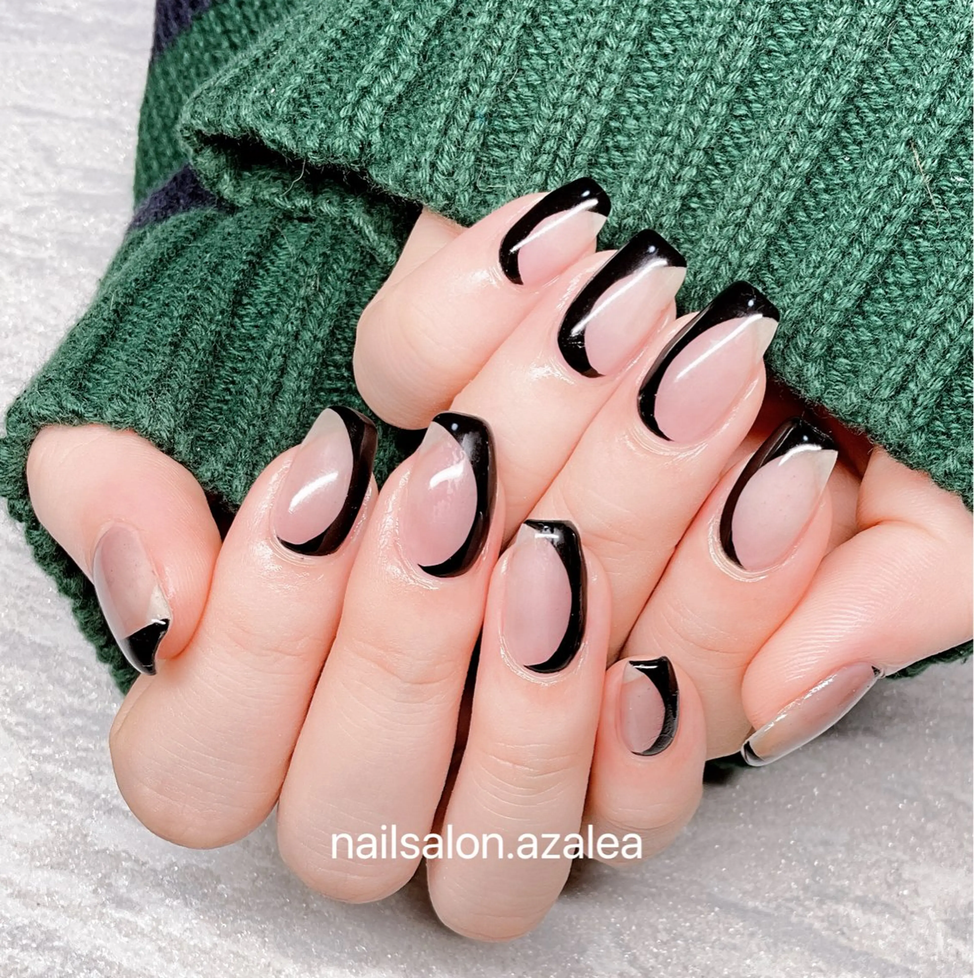 ネイル ハンドネイル R inのネイルデザイン