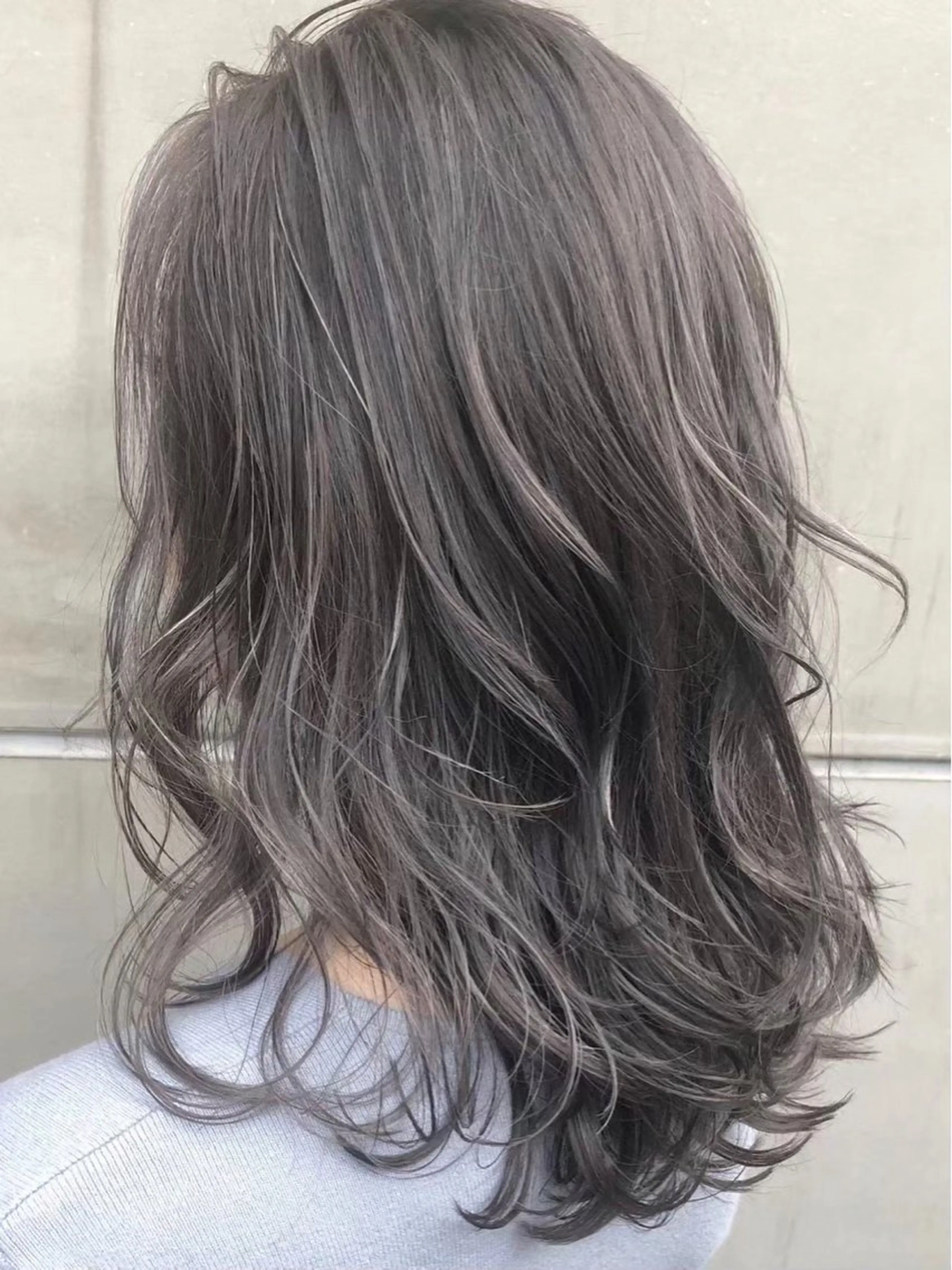 ミディアム パーマ ミディアムパーマ 🧸艶々韓国ヘア 🧁mizunaのヘアスタイル