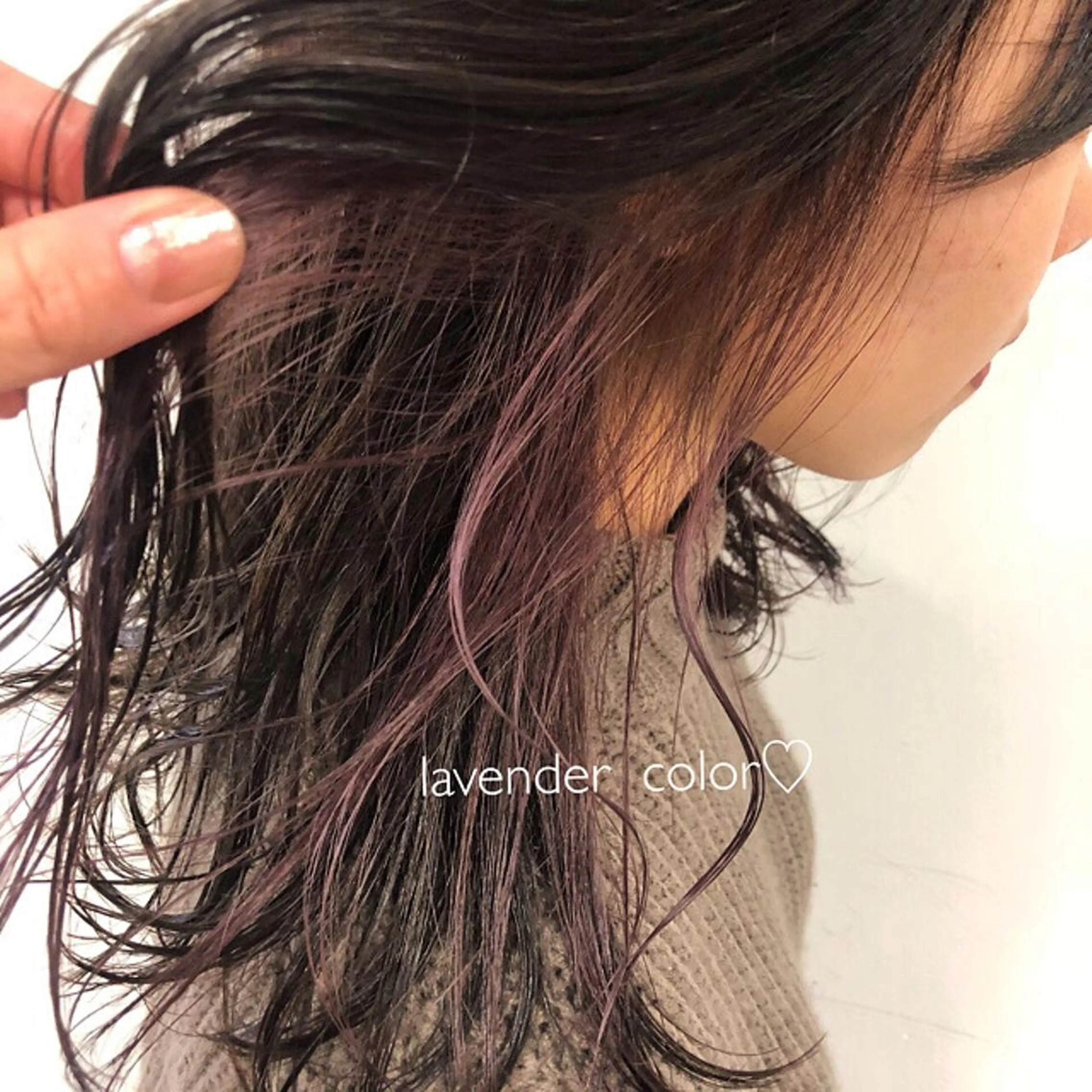 セミロング カラー GLROW haruhiのヘアスタイル