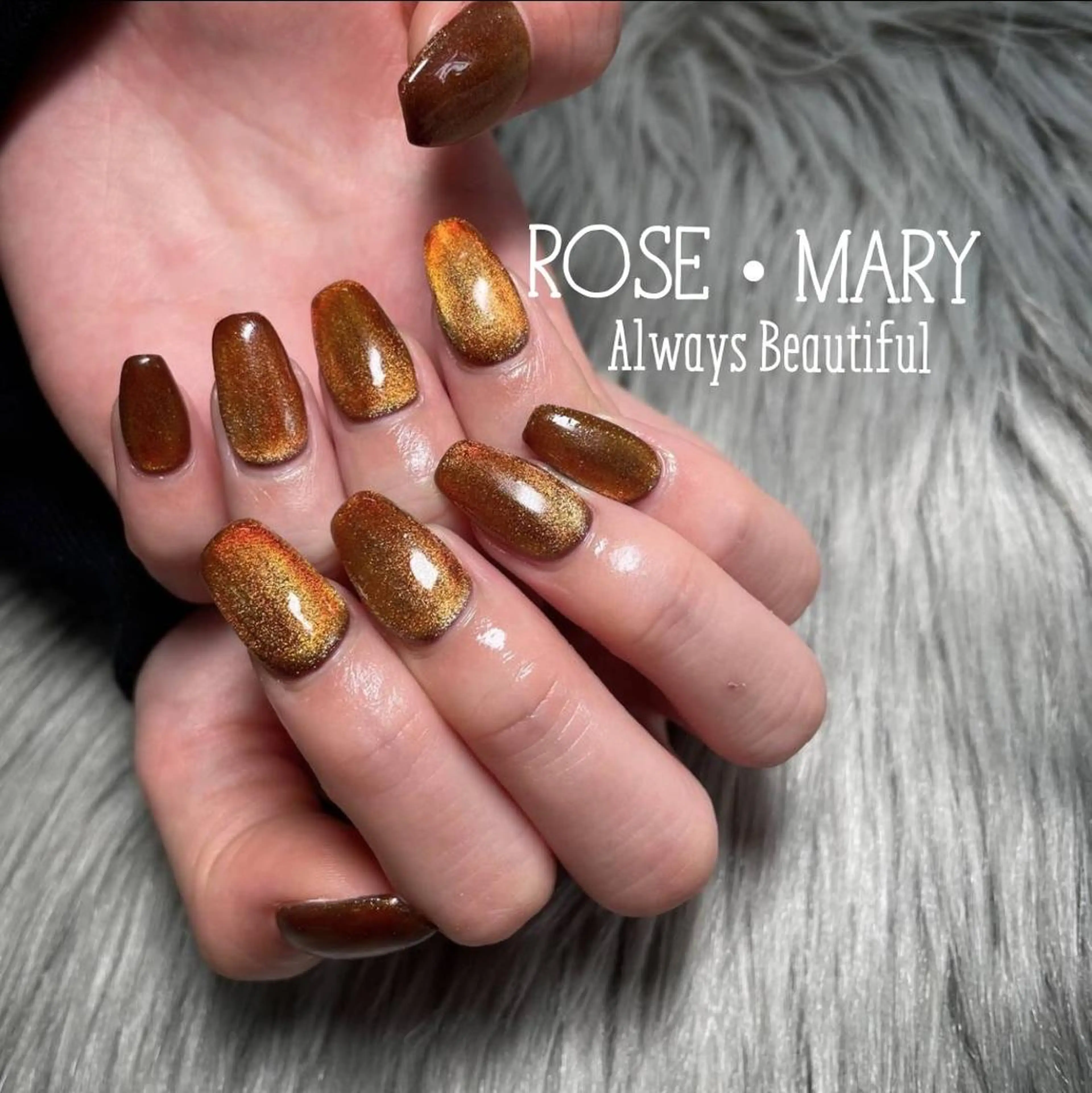 ネイル ROSE・ MARY 鈴木のネイルデザイン