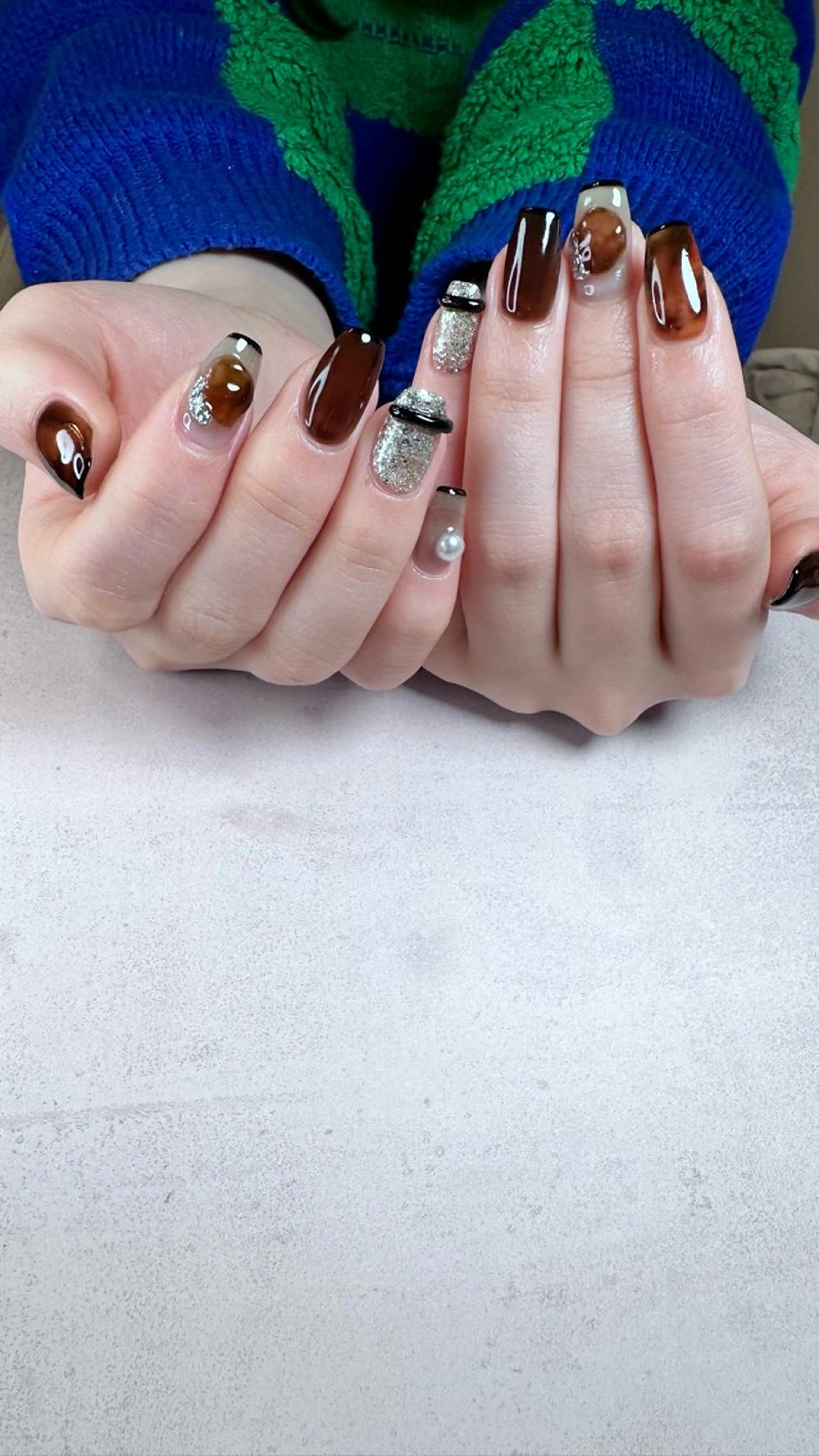 ネイル ニュアンスネイル ハンドネイル ハンドケア Atelier Ariのネイルデザイン