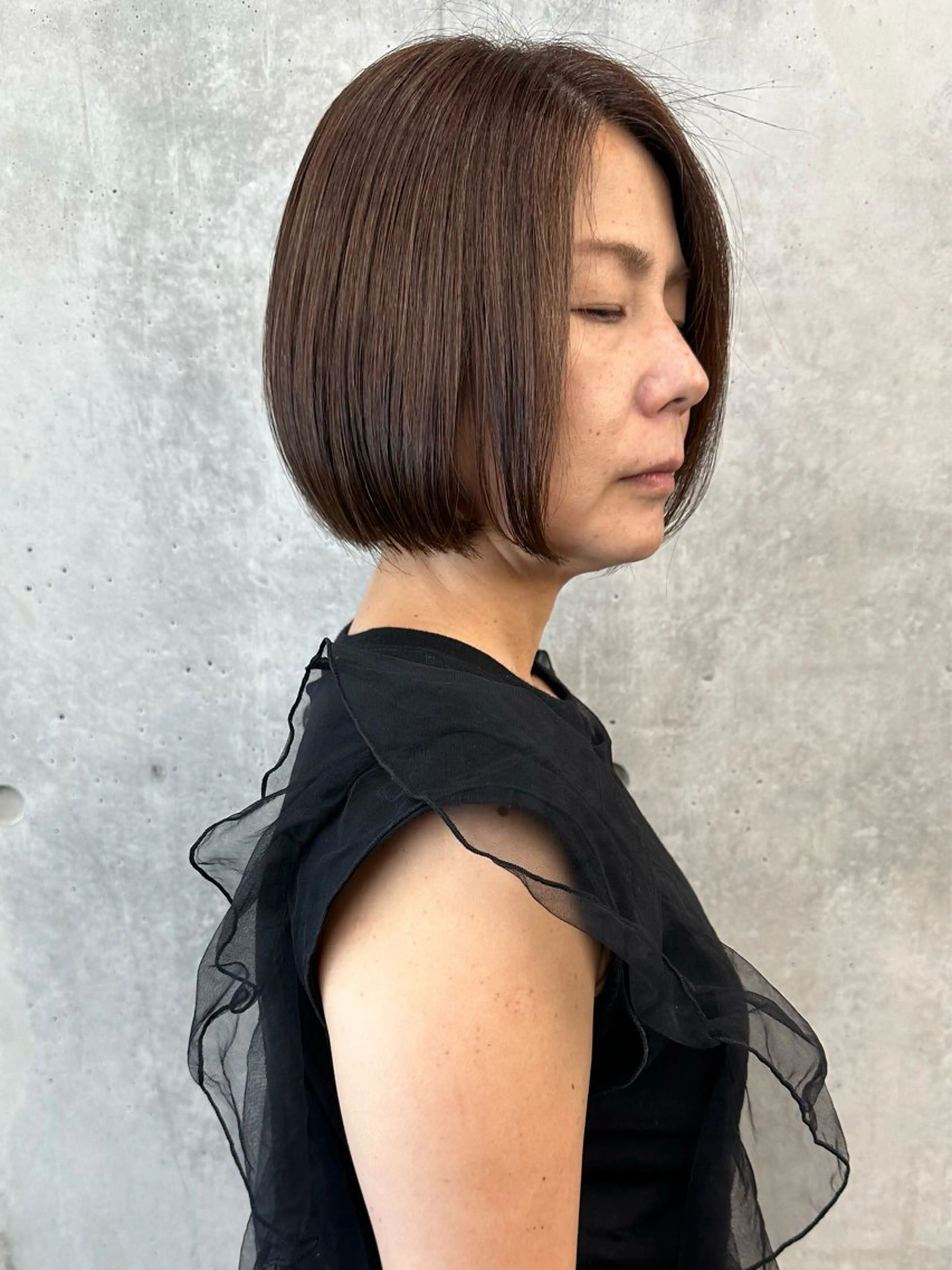 ミディアム カラー ボブ カット トリートメント ヘッドスパ とうい/パーマボブ/ くせ毛/丸みボブのヘアスタイル