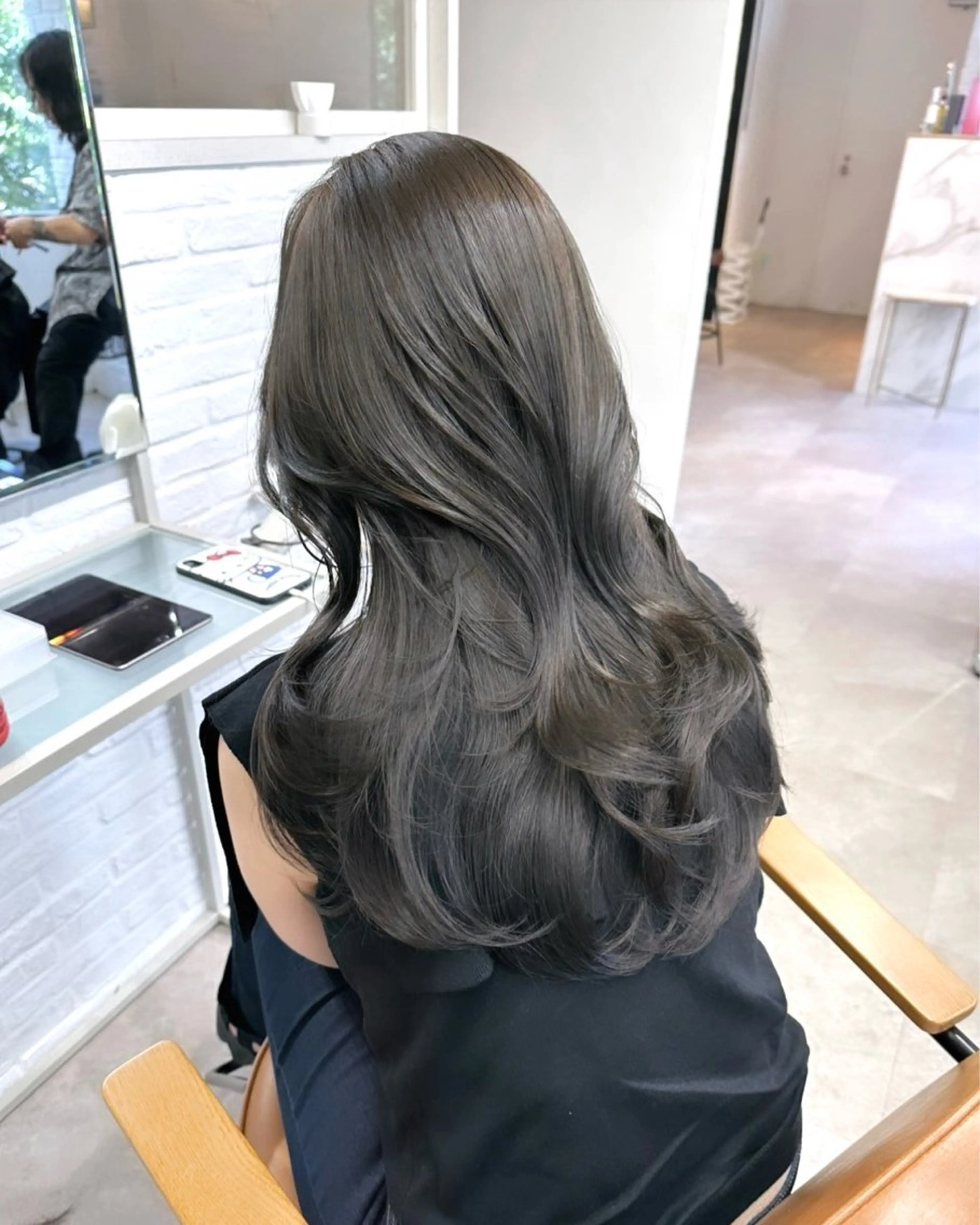 ロング カラー Leclat渋谷所属・ミカ ⭐︎のヘアスタイル