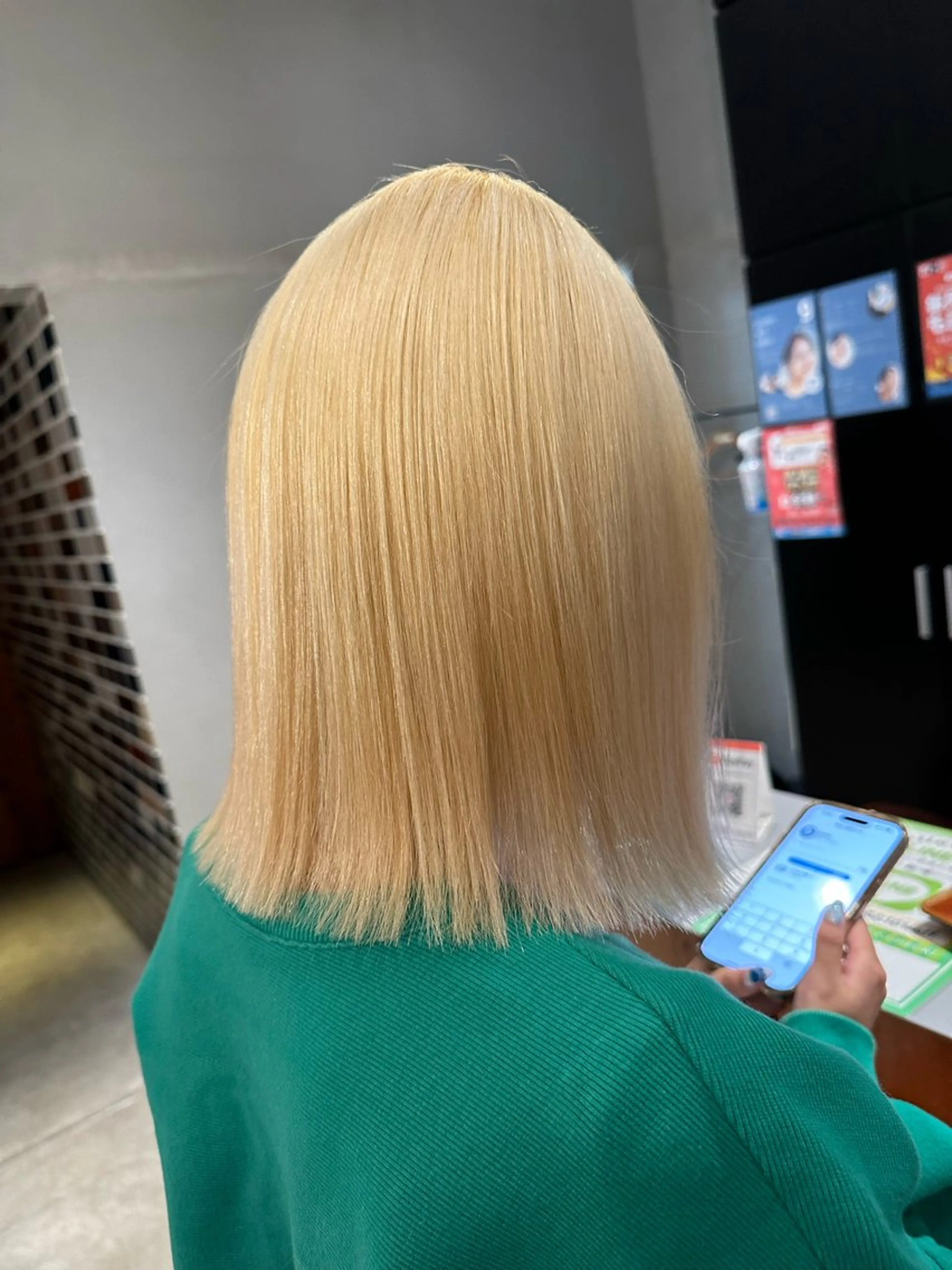 ミディアム カラー ヘアカラー トリートメント hair studio Peace所属・浅野 真惟のマツエク・マツパデザイン