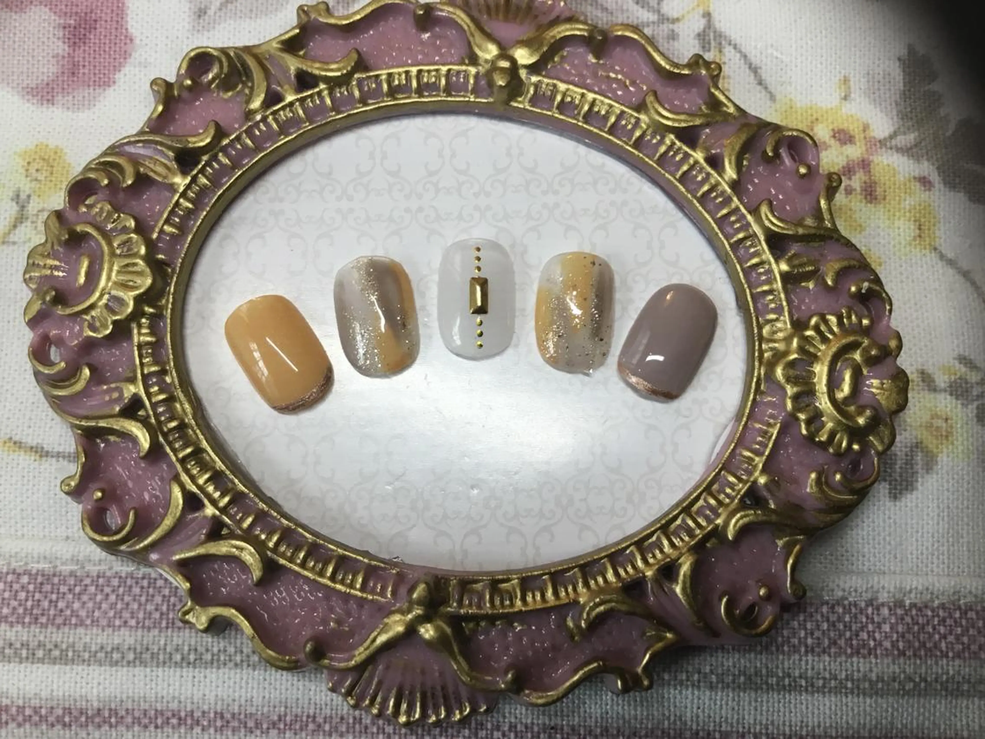 ネイル ホワイト プライベートサロン jewel nailのネイルデザイン