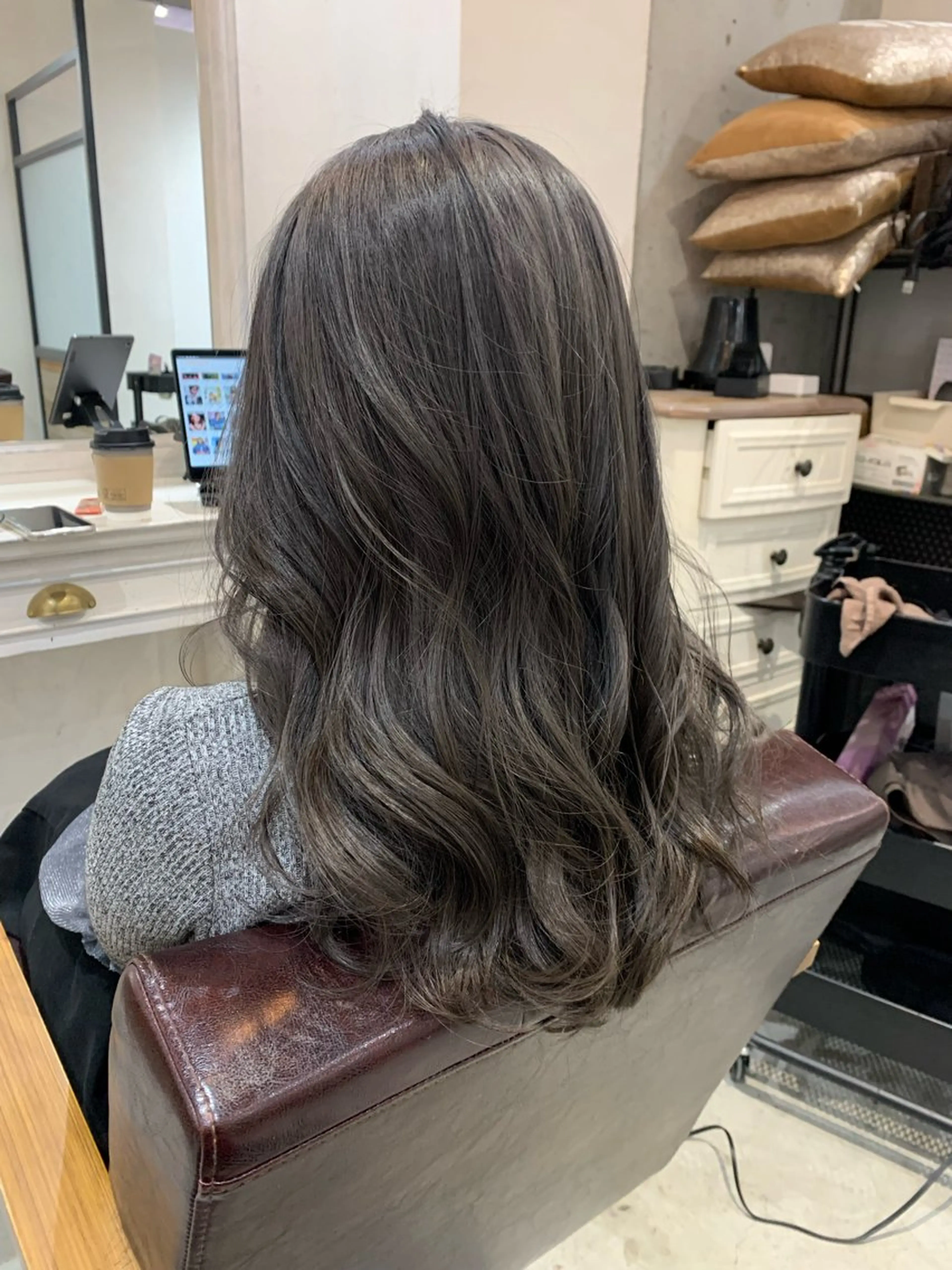 ロング カラー ヘアアレンジ ヘアカラー kei﹏ ﹏ ✄ zina博多のヘアスタイル