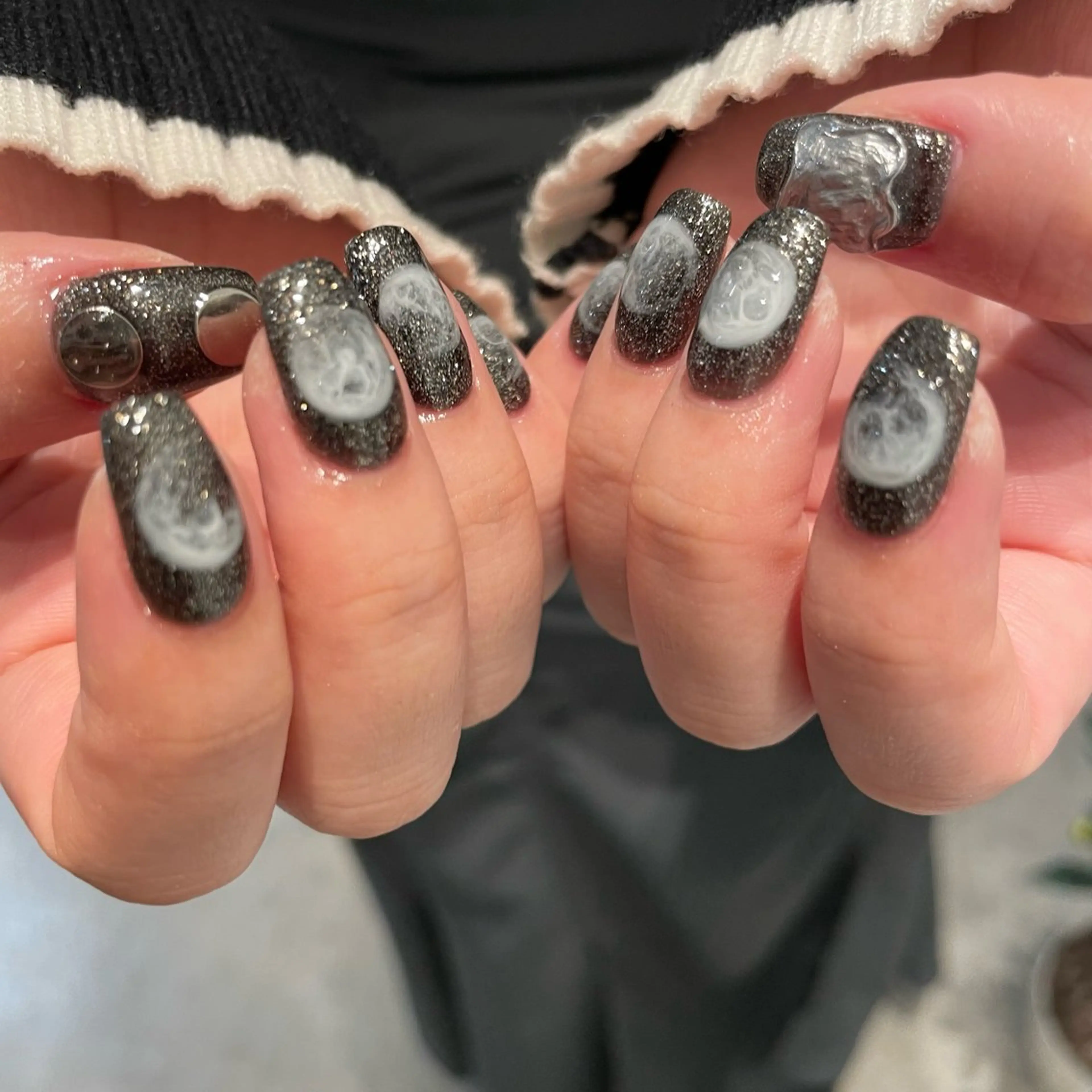 ミディアム m kaori𓃟のネイルデザイン