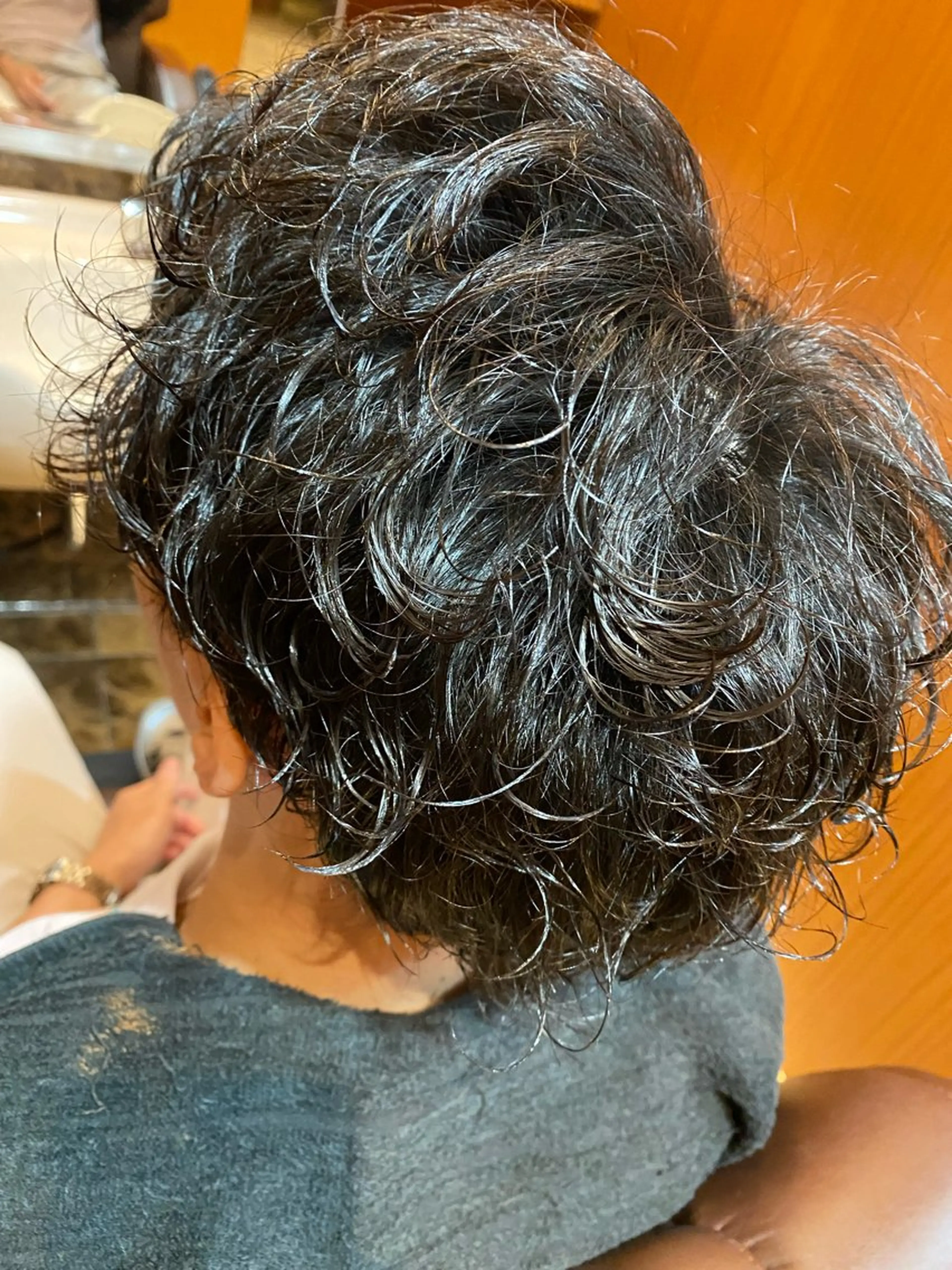 ミディアム ミディアムパーマ 北川 竜也のヘアスタイル
