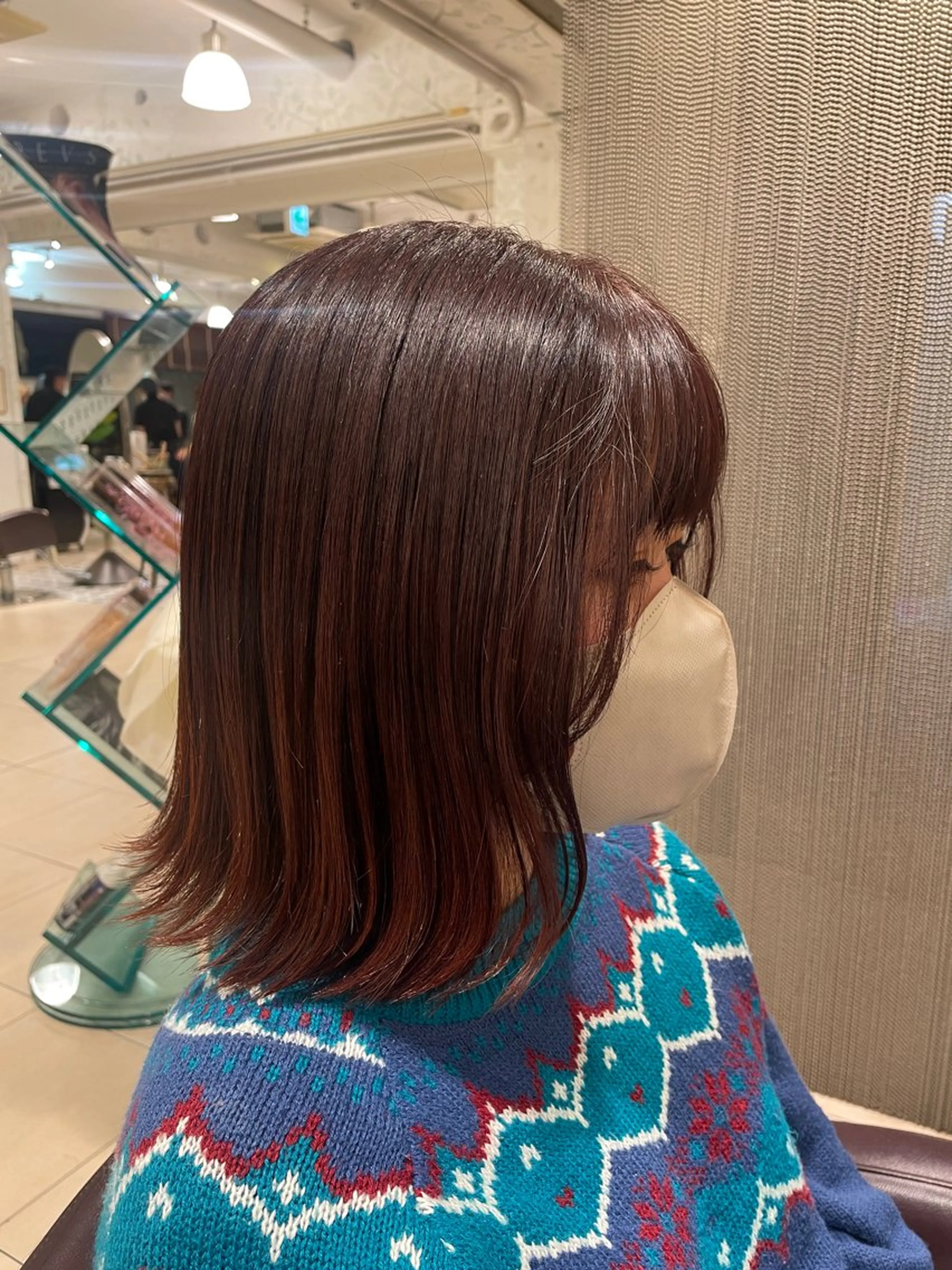 セミロング カラー ブラウンカラー レッドカラー ヘアカラー Of  hair宮崎台店所属・菊池 菜月のヘアスタイル
