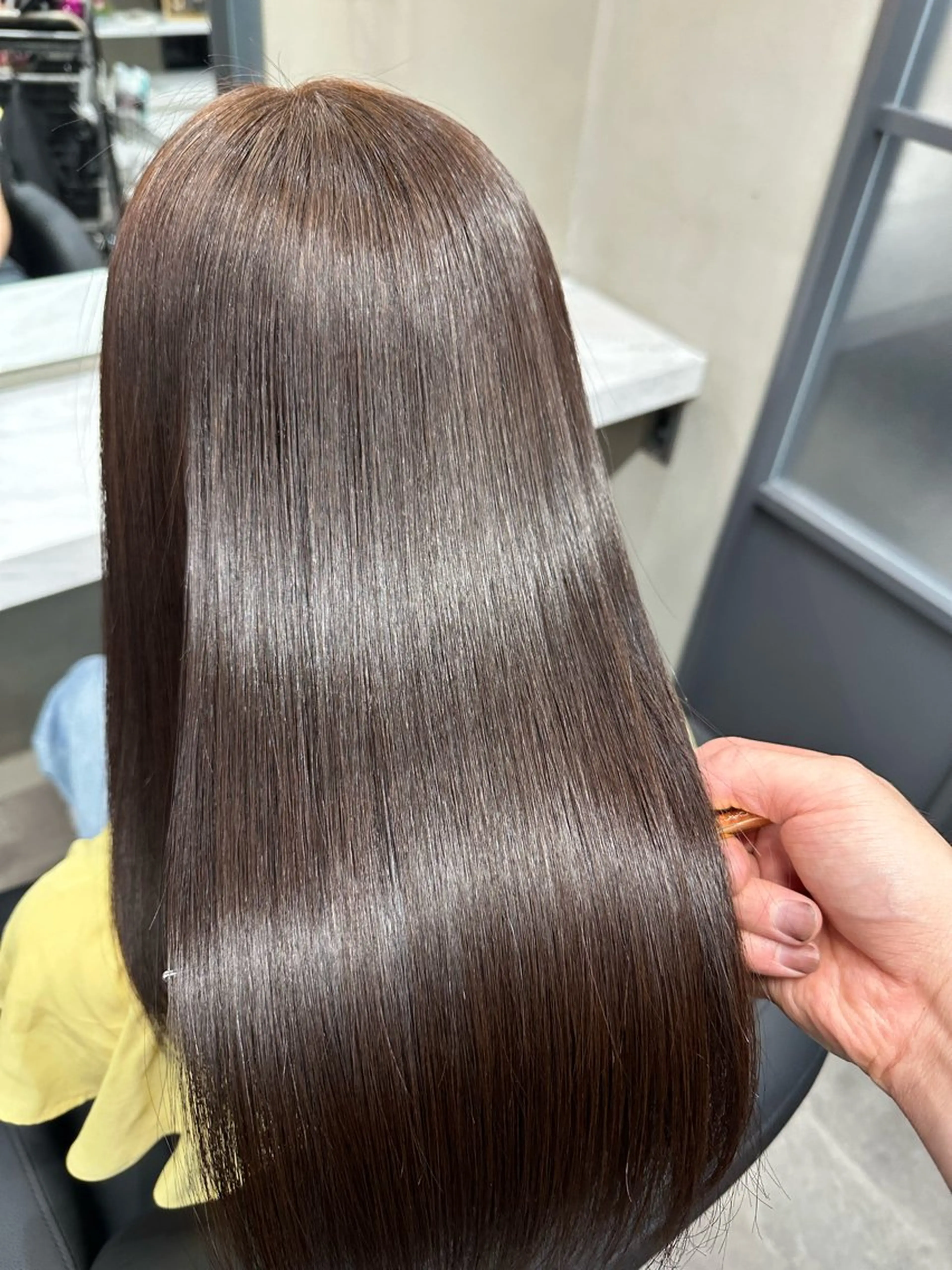 ロング カラー ブラウンカラー 透明感カラー トリートメント カット ヘアカラー トリートメント Allen hair 田中勇次のヘアスタイル