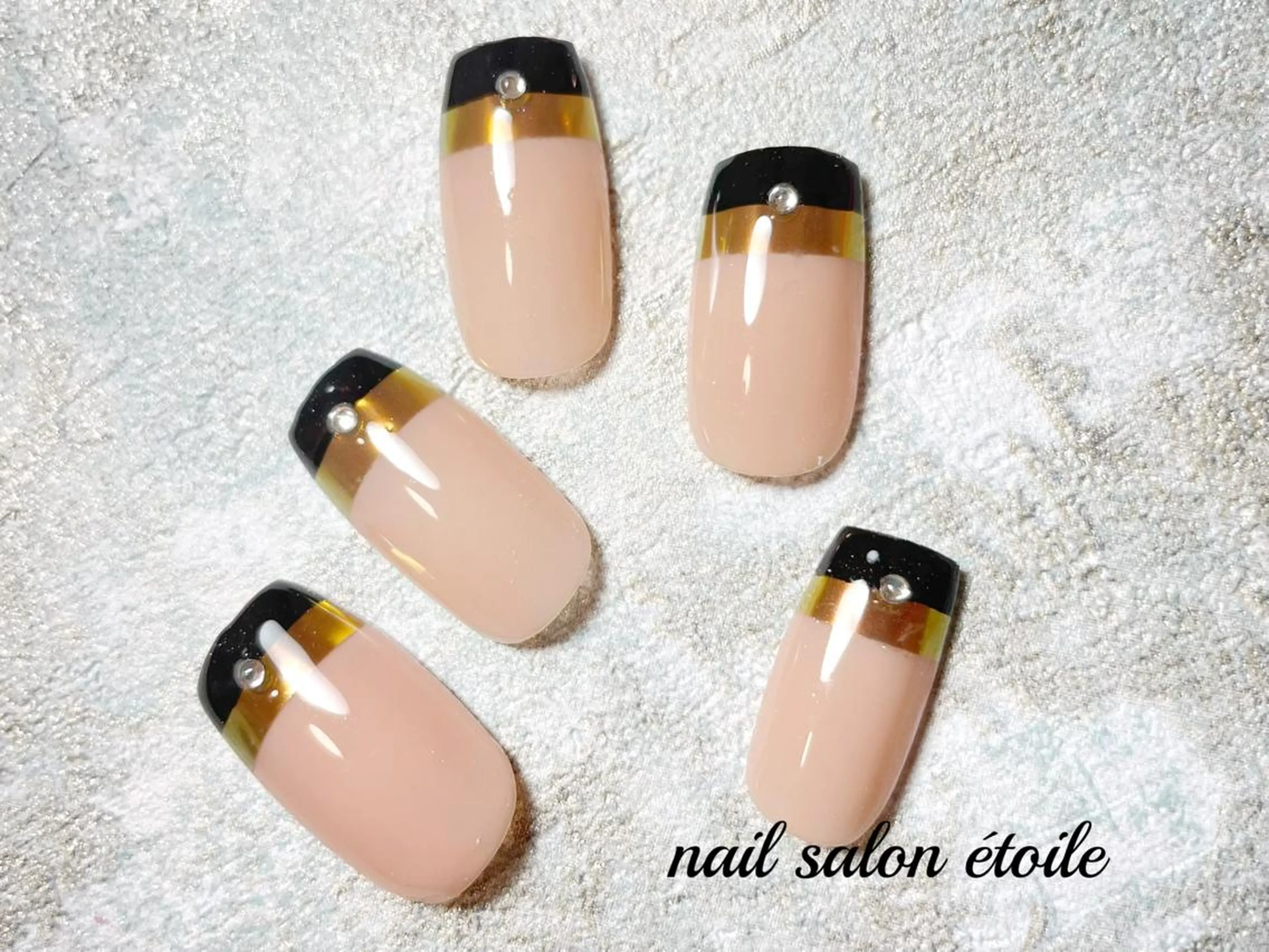 ネイル アートネイル ジェルネイル ミラーネイル ストーンネイル ハンドネイル nail salon étoileのネイルデザイン
