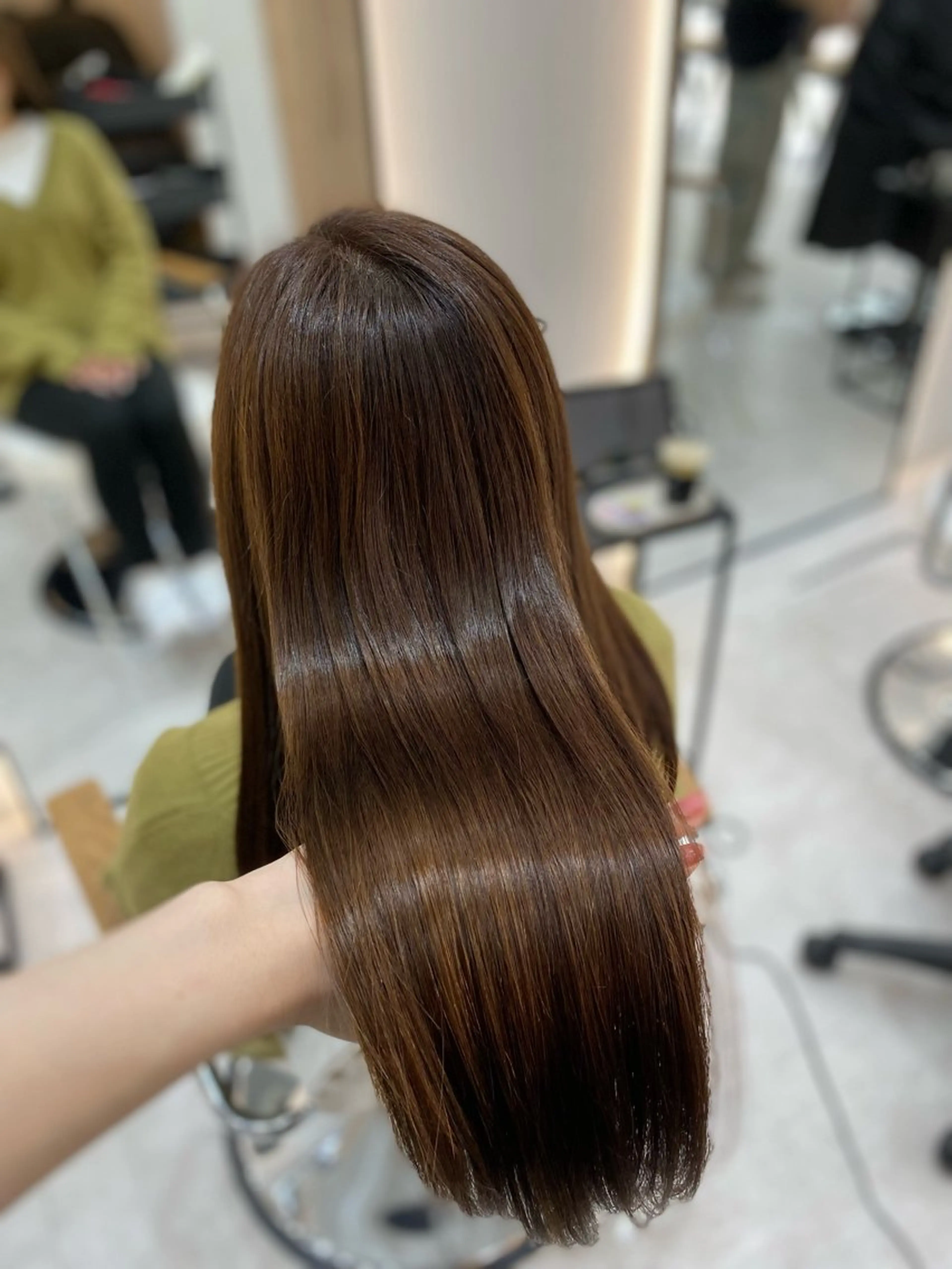 ロング カラー トリートメント 艶髪・透明感カラー・ 韓国ヘア・Yuriのヘアスタイル