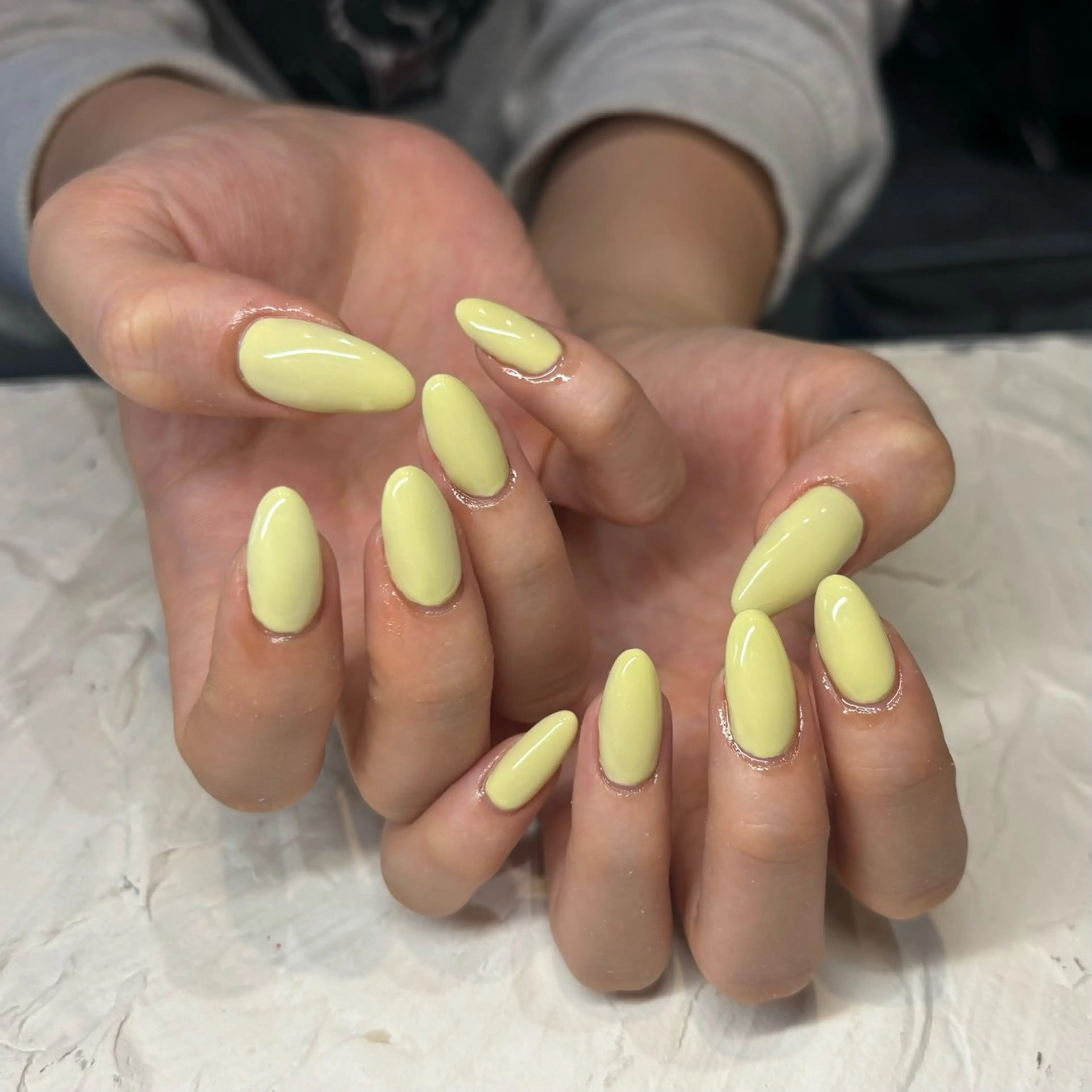 ネイル 春ネイル 黄色 HONOKA W 【深江橋店】のネイルデザイン