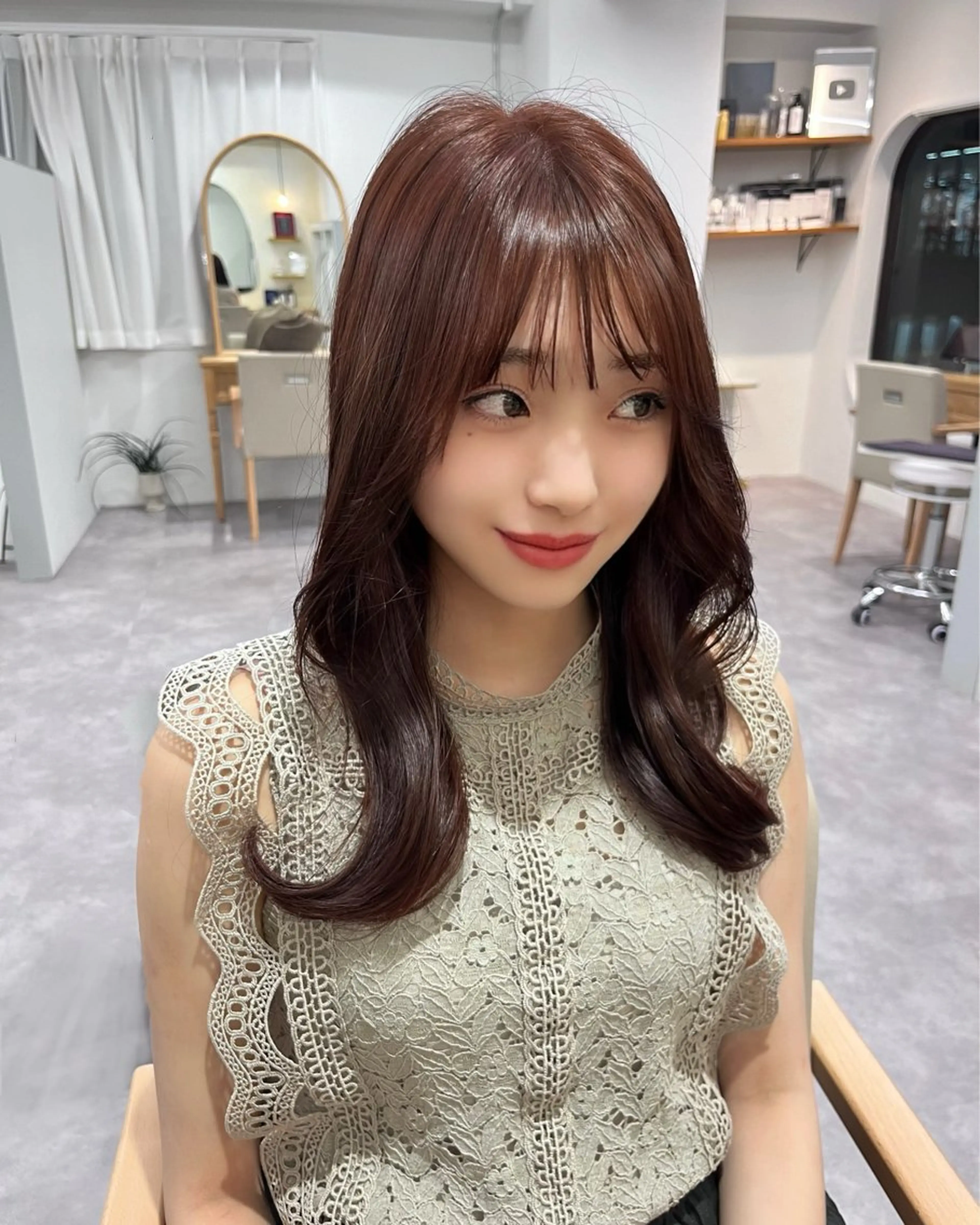 セミロング カラー ブラウンカラー カシス ヘアカラー トリートメント kato himariのヘアスタイル