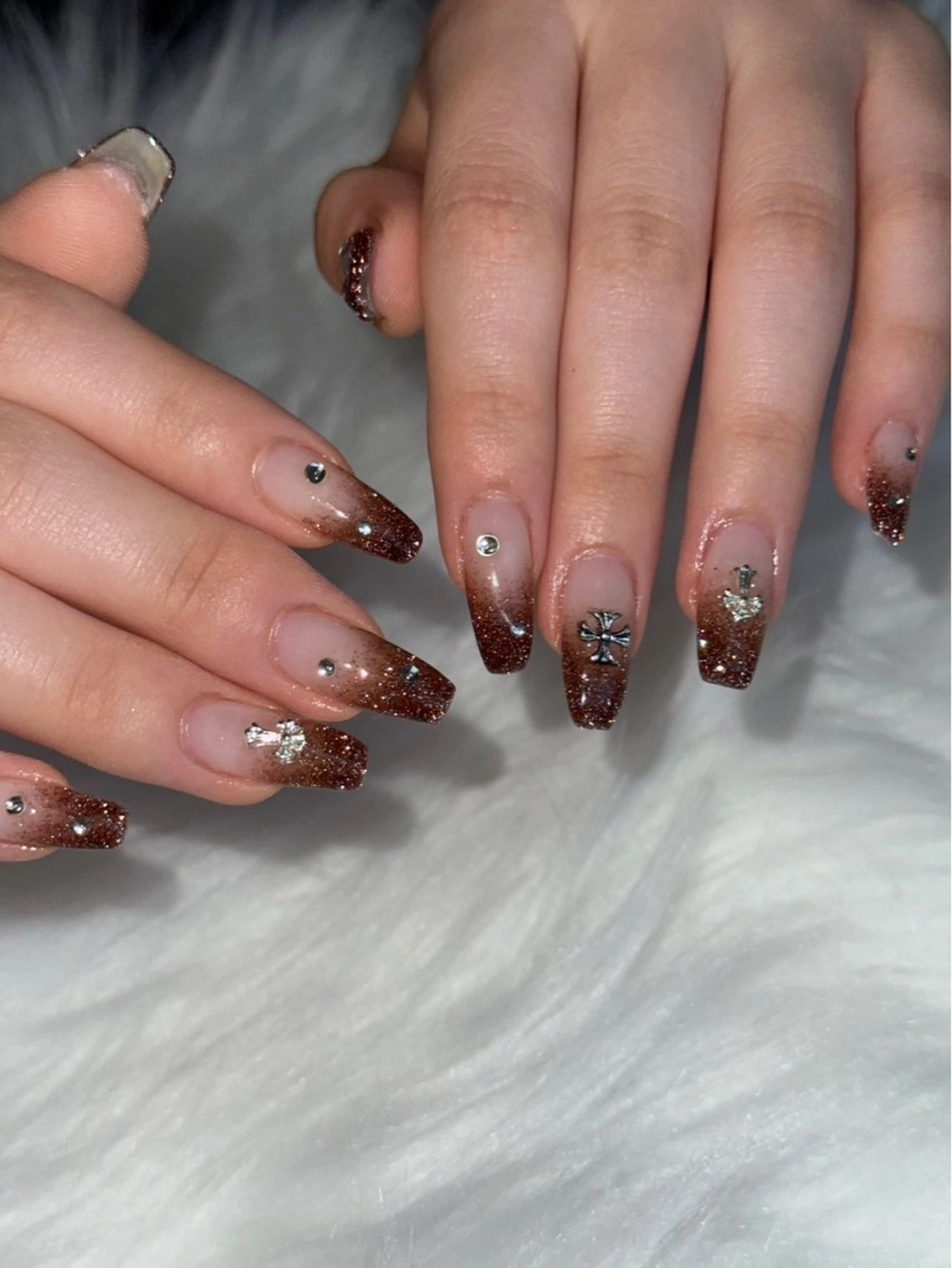 ネイル フラッシュネイル ラメ(グリッター) ハンドネイル Rich+nail🫧仙台🫧所属・Rich+nail 🫧仙台🫧のネイルデザイン