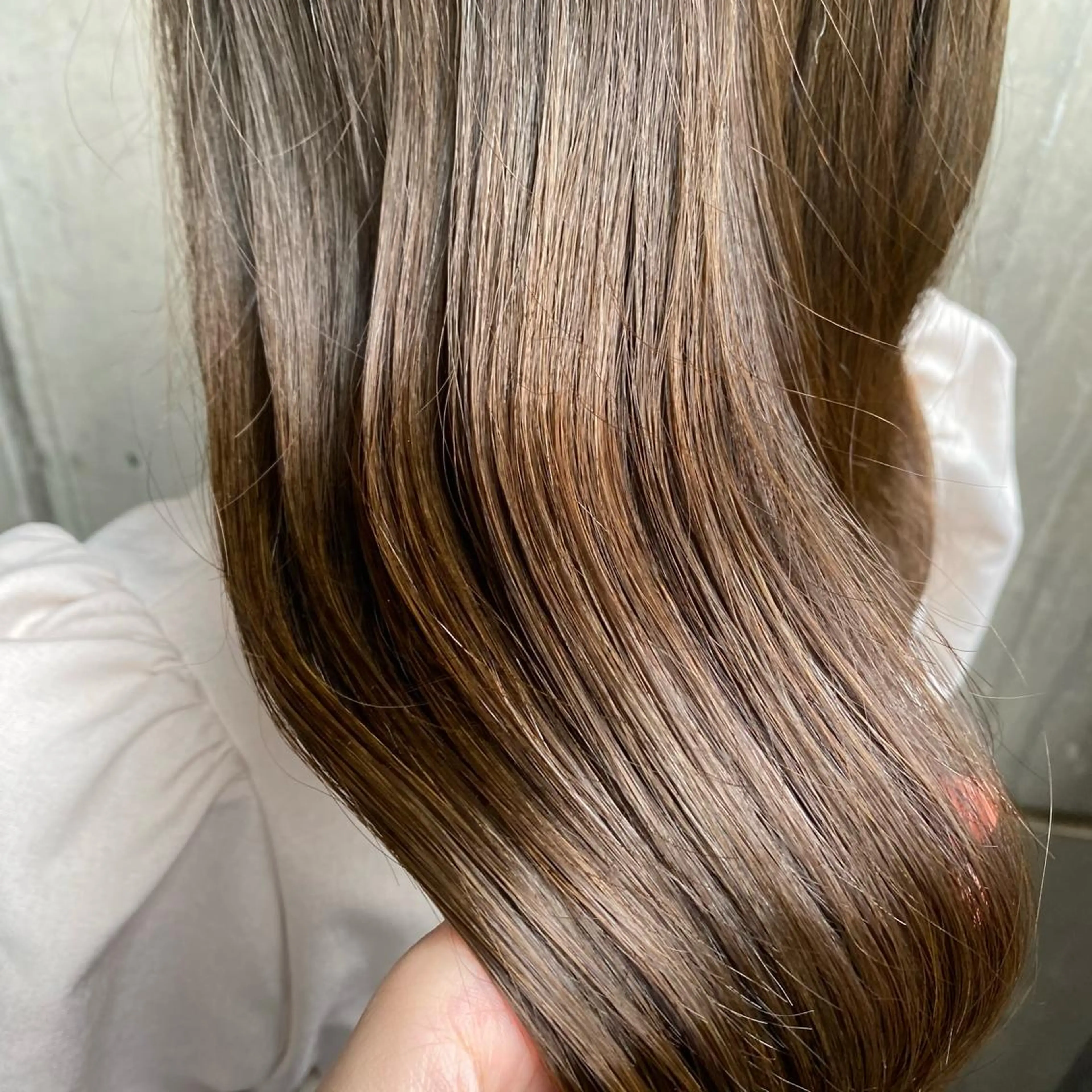 ロング ヘアカラー 透け感ベージュ /ミハルのヘアスタイル