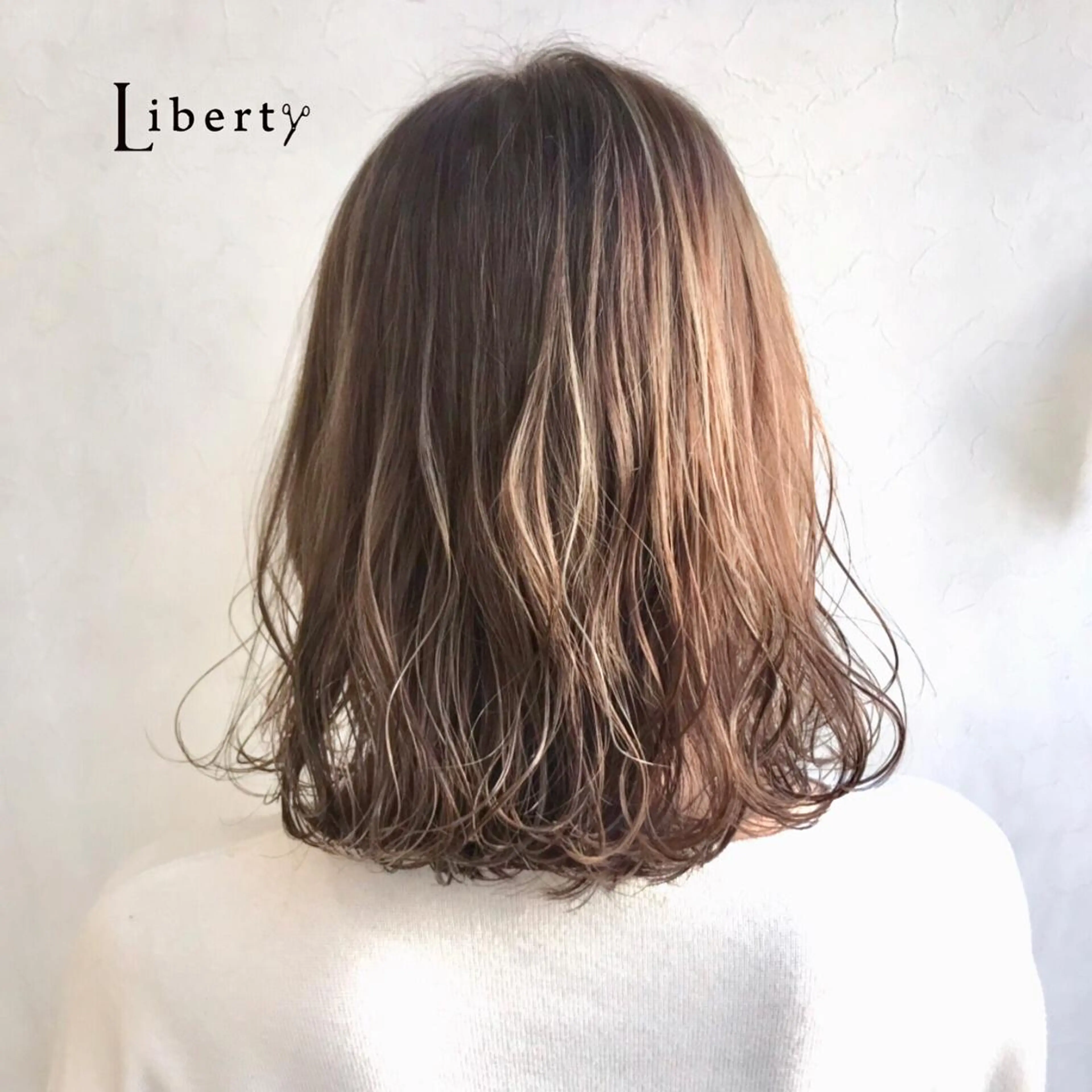 ミディアム カラー ハイライトカラー ハイライト メンズ指名多数!! SiLO 田島のヘアスタイル