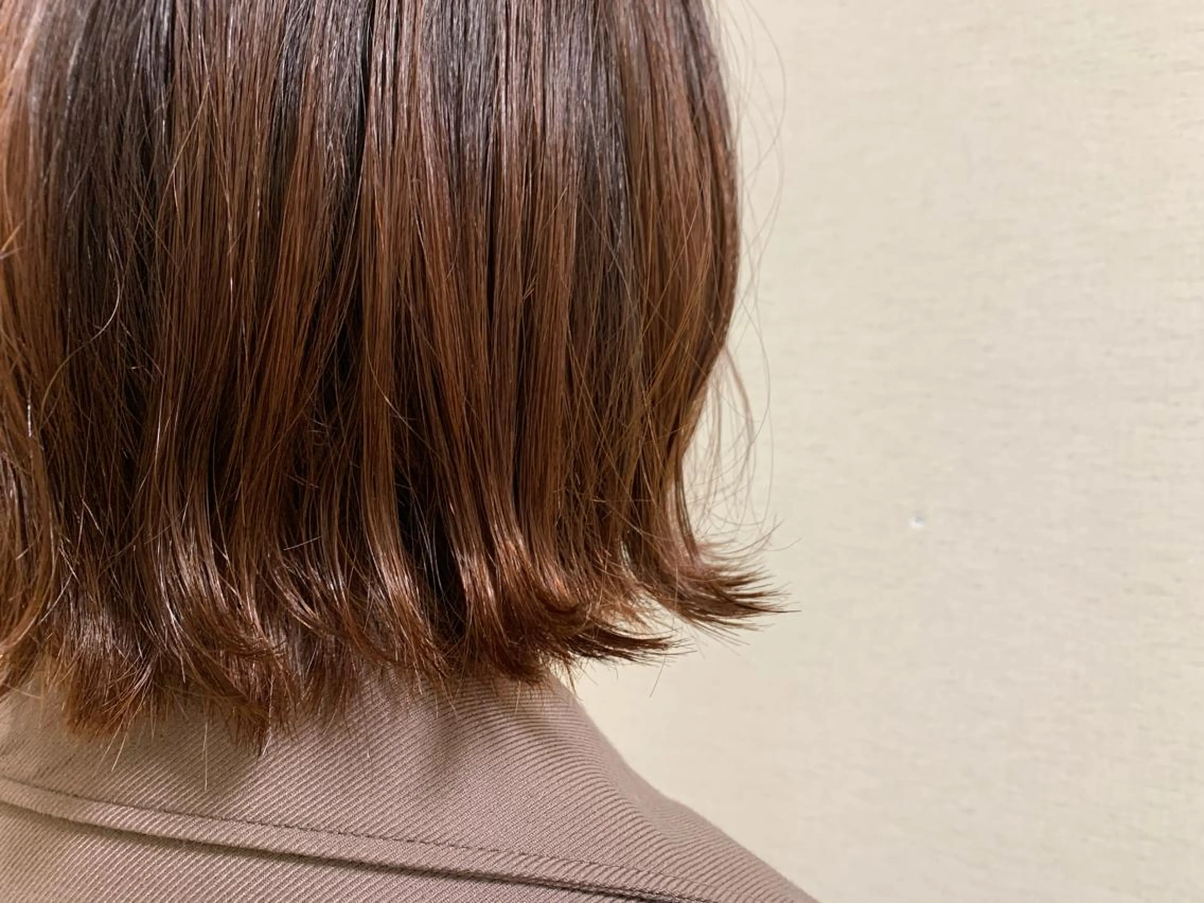 ミディアム カラー 高橋友里亜 /フリーランスのヘアスタイル