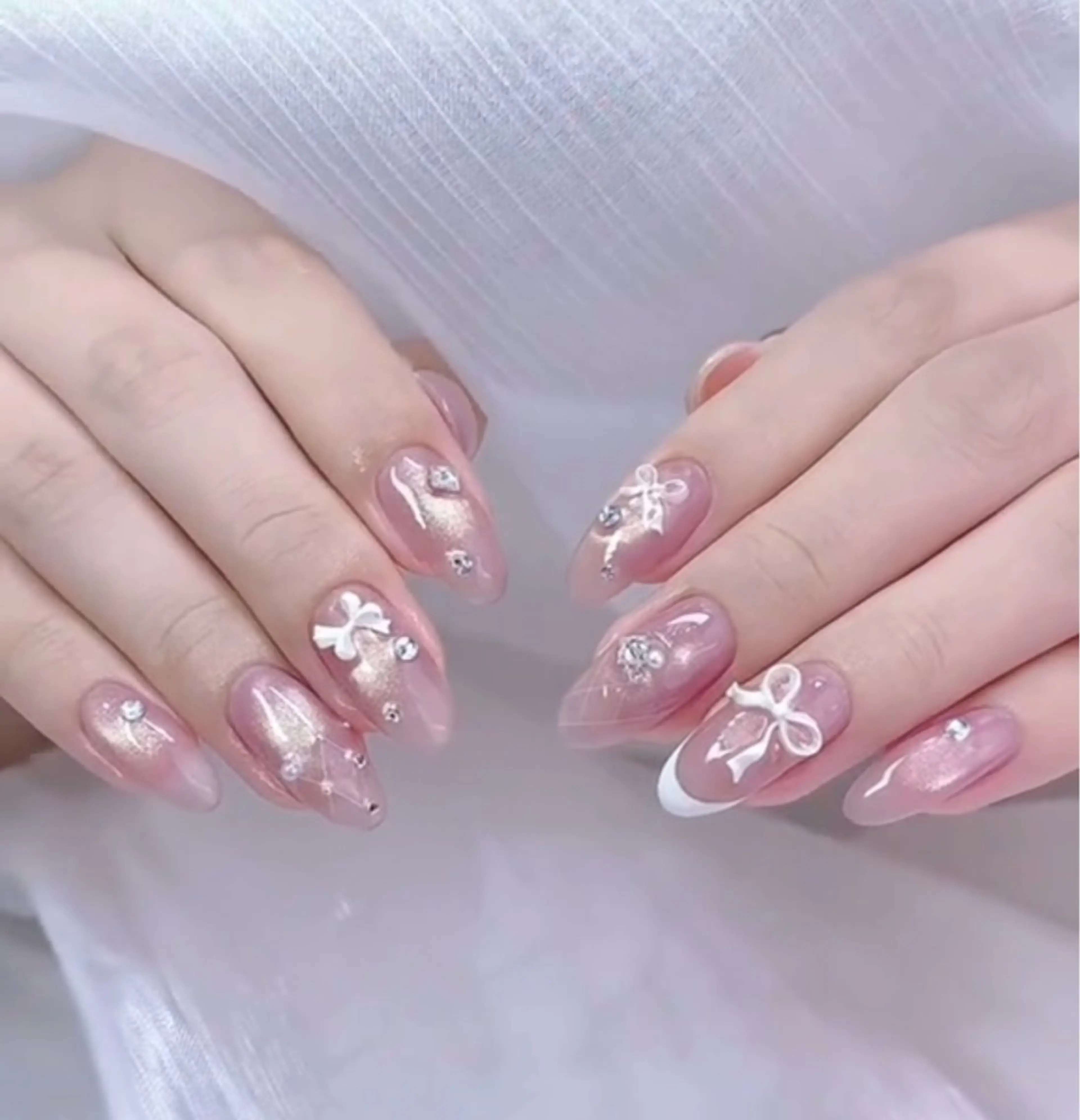 ネイル アートネイル 成人式 ジェルネイル ニュアンスネイル ネイルチップ Kora Nailのネイルデザイン